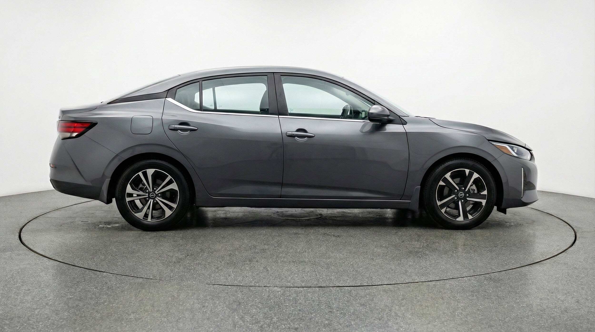 Thumbnail: 2025 Nissan Sentra - 11