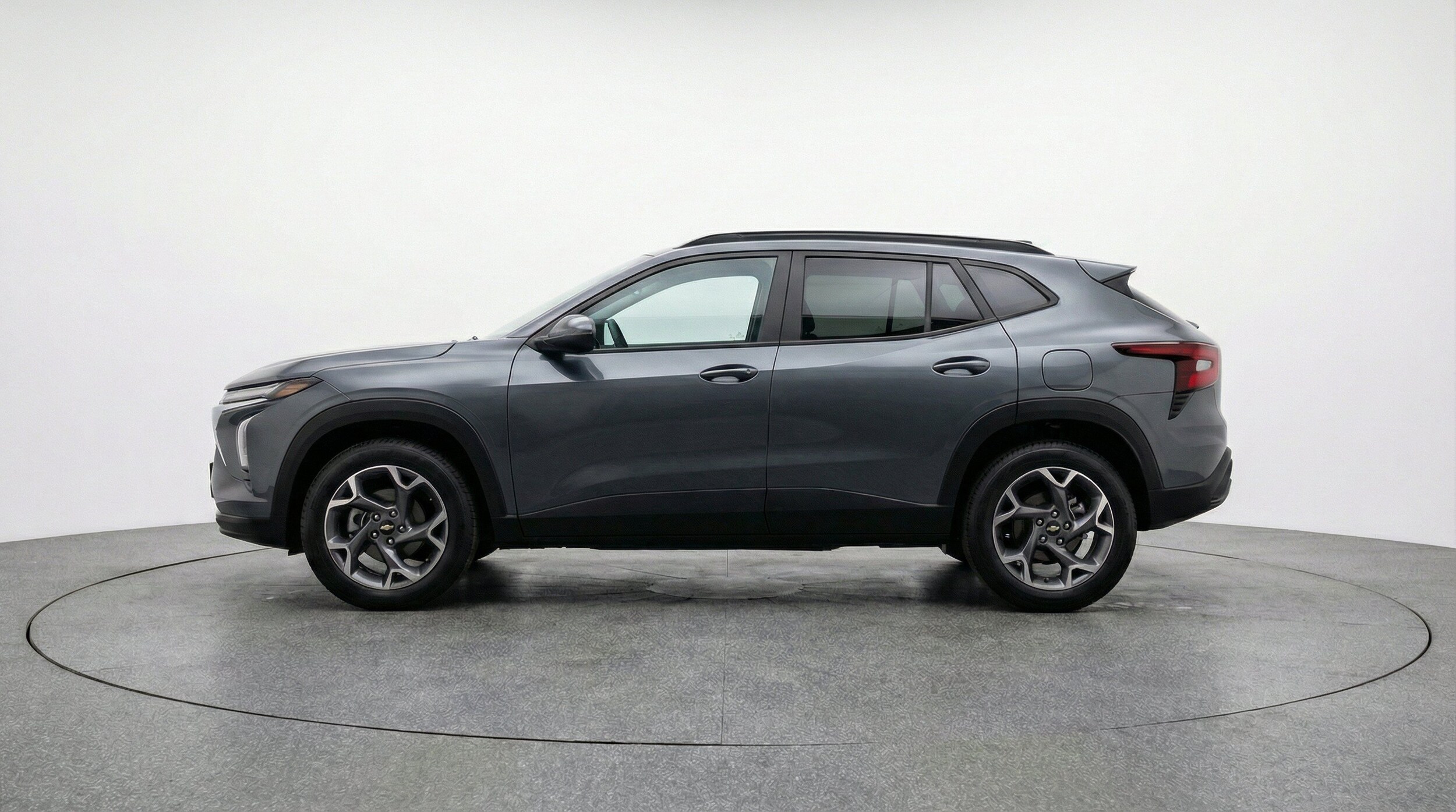 Thumbnail: 2025 Chevrolet Trax - 5