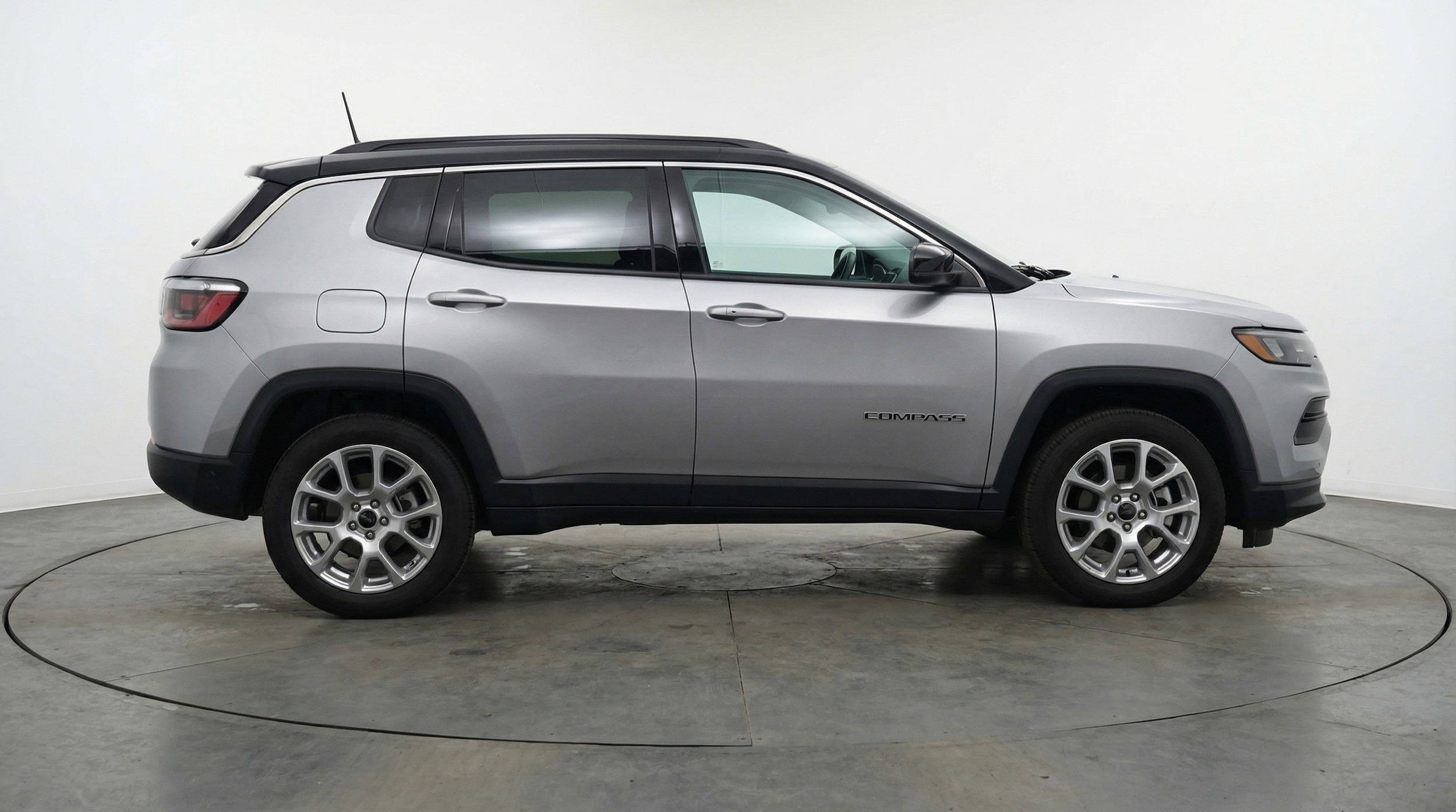 Thumbnail: 2025 Jeep Compass - 11