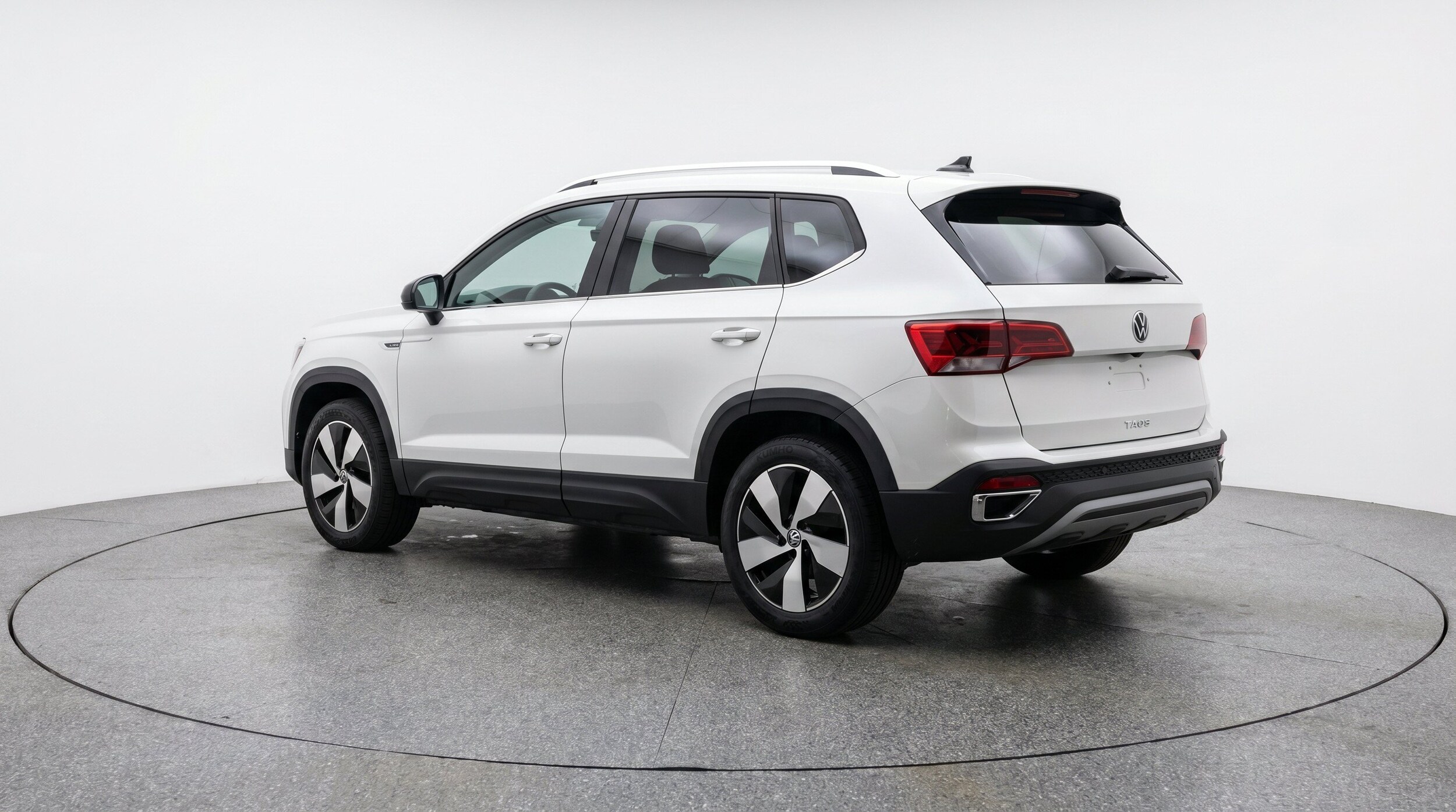 Thumbnail: 2026 Volkswagen Taos - 6