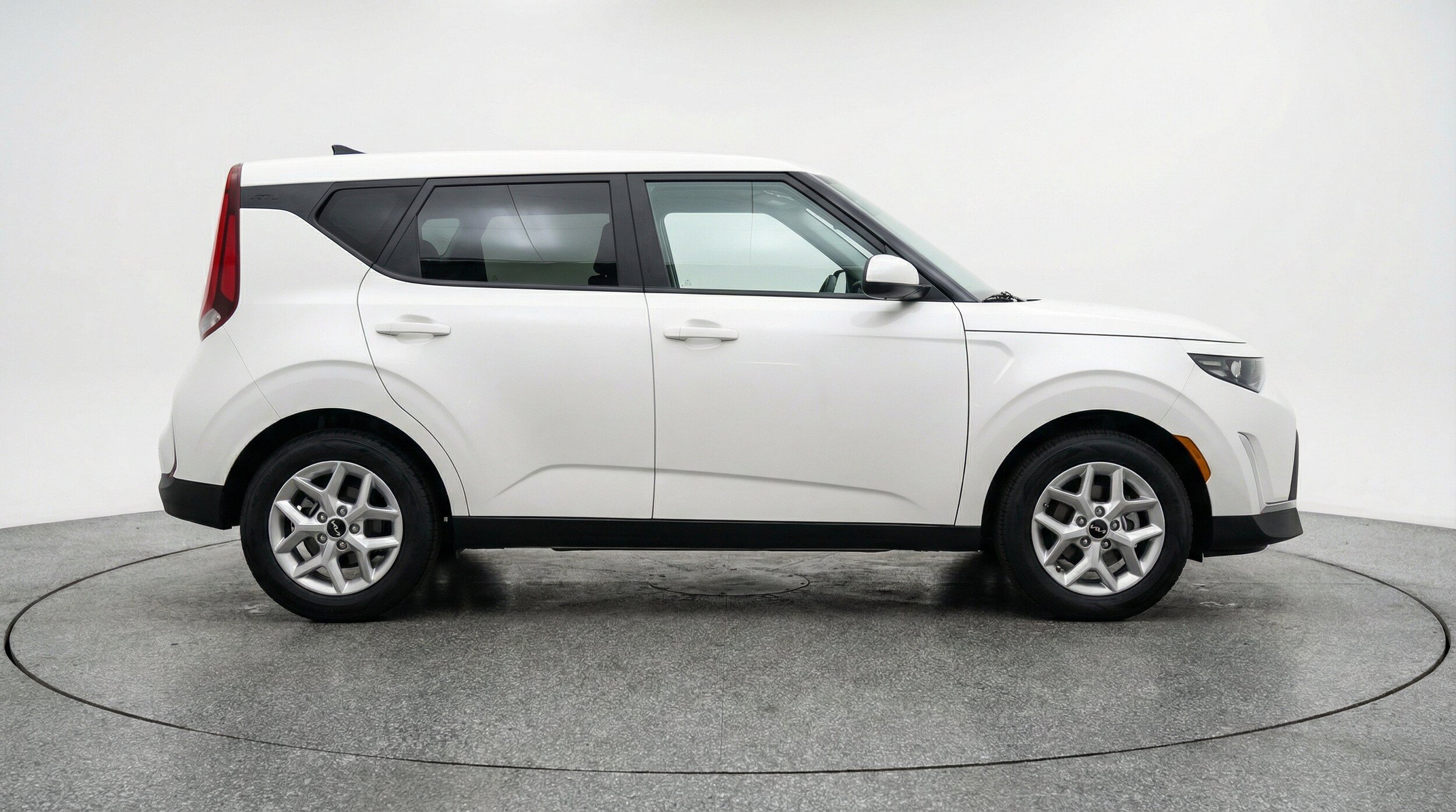 Thumbnail: 2025 Kia Soul - 11