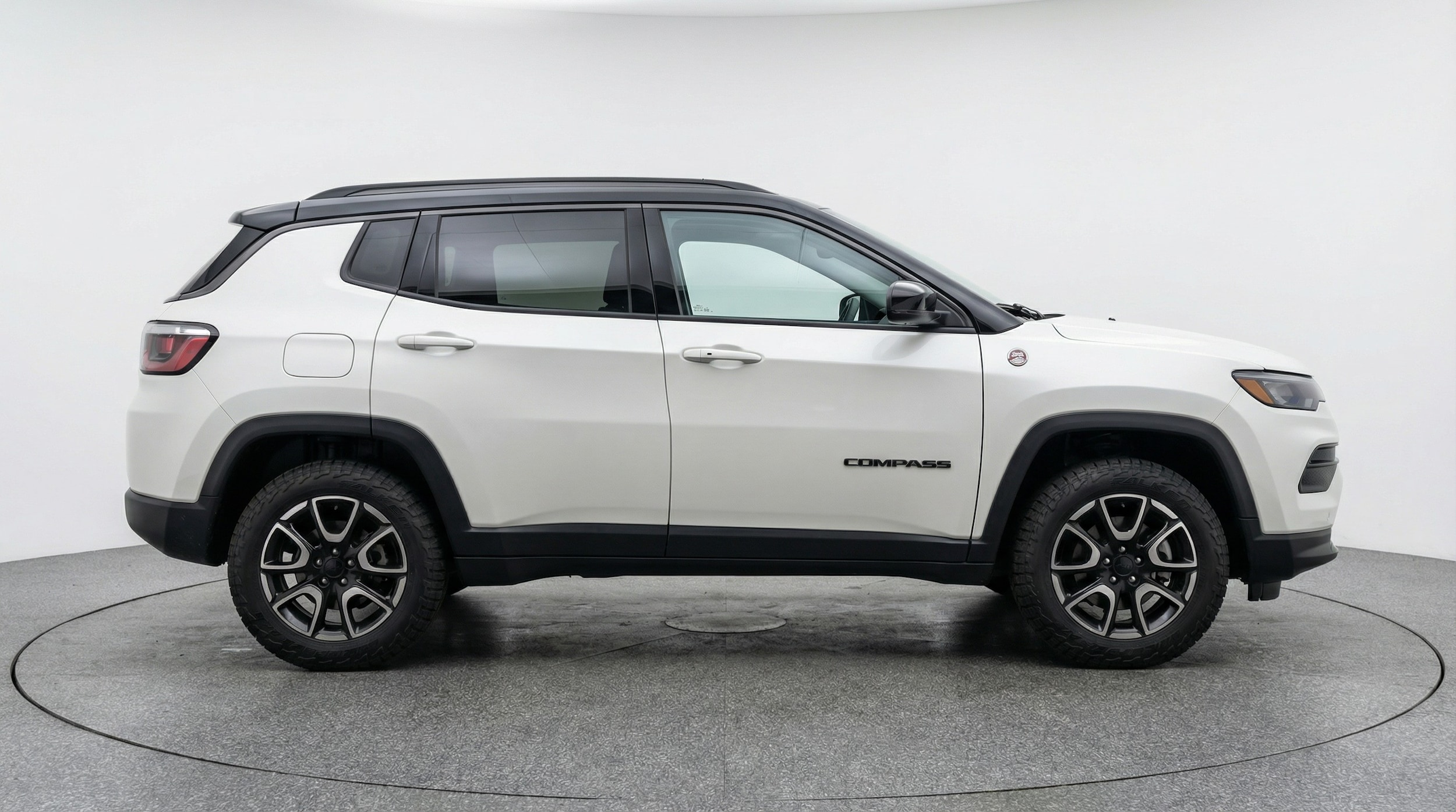 Thumbnail: 2025 Jeep Compass - 8