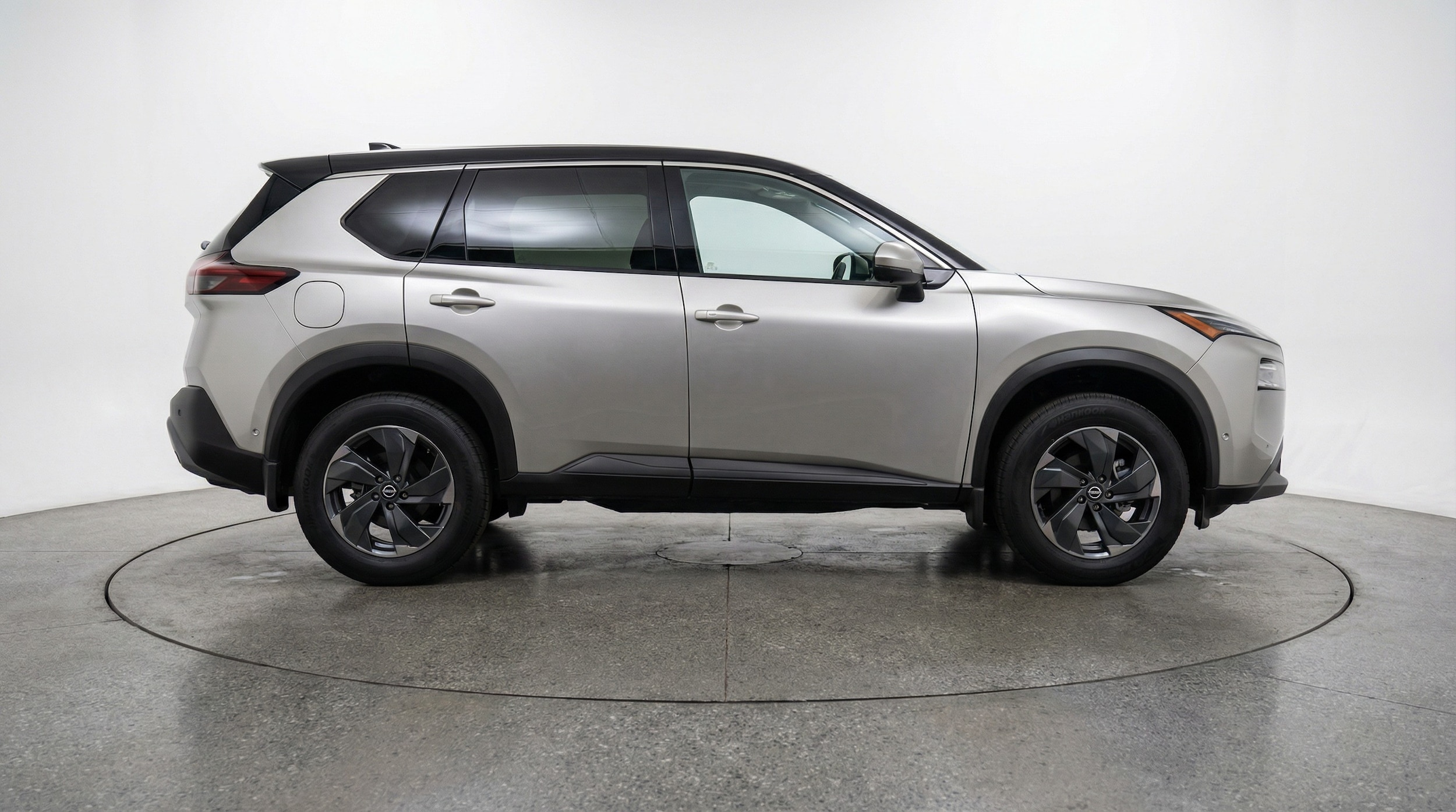 Thumbnail: 2025 Nissan Rogue - 8