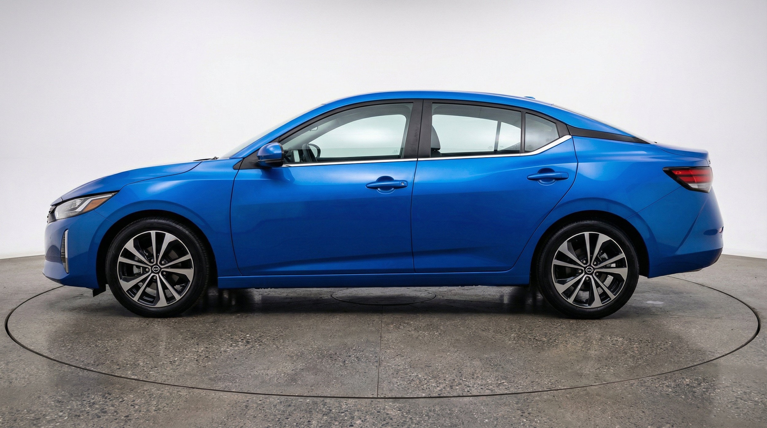 Thumbnail: 2025 Nissan Sentra - 5
