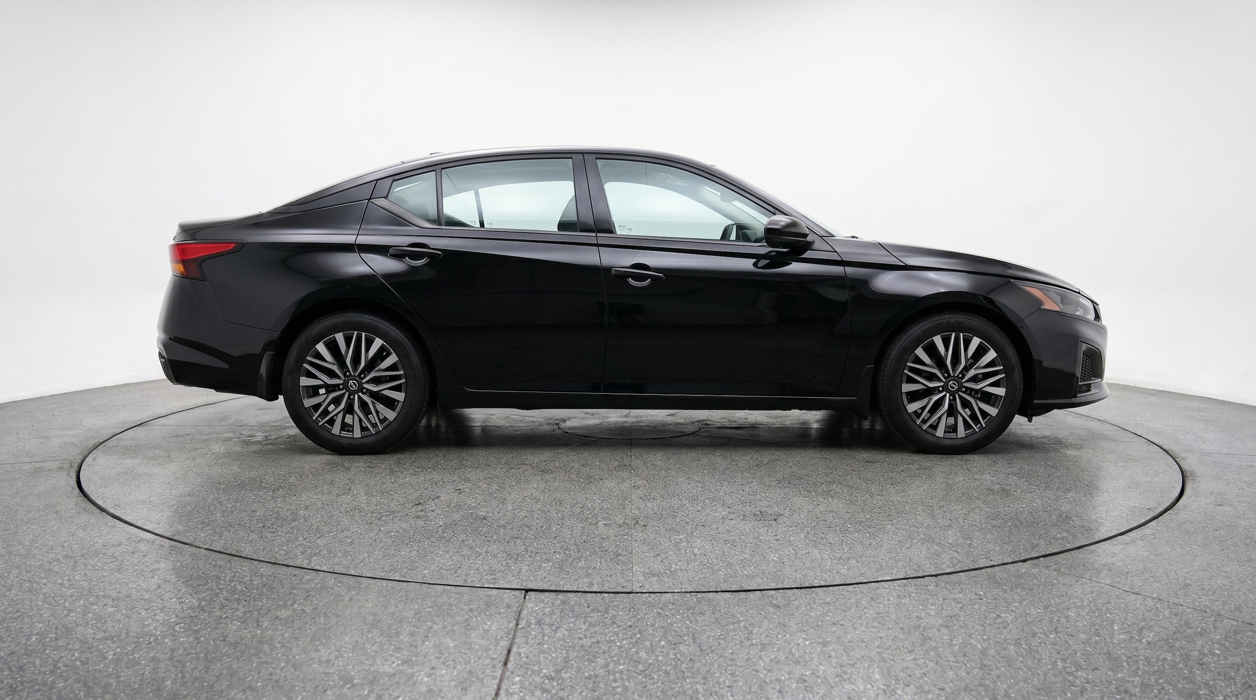 Thumbnail: 2025 Nissan Altima - 11