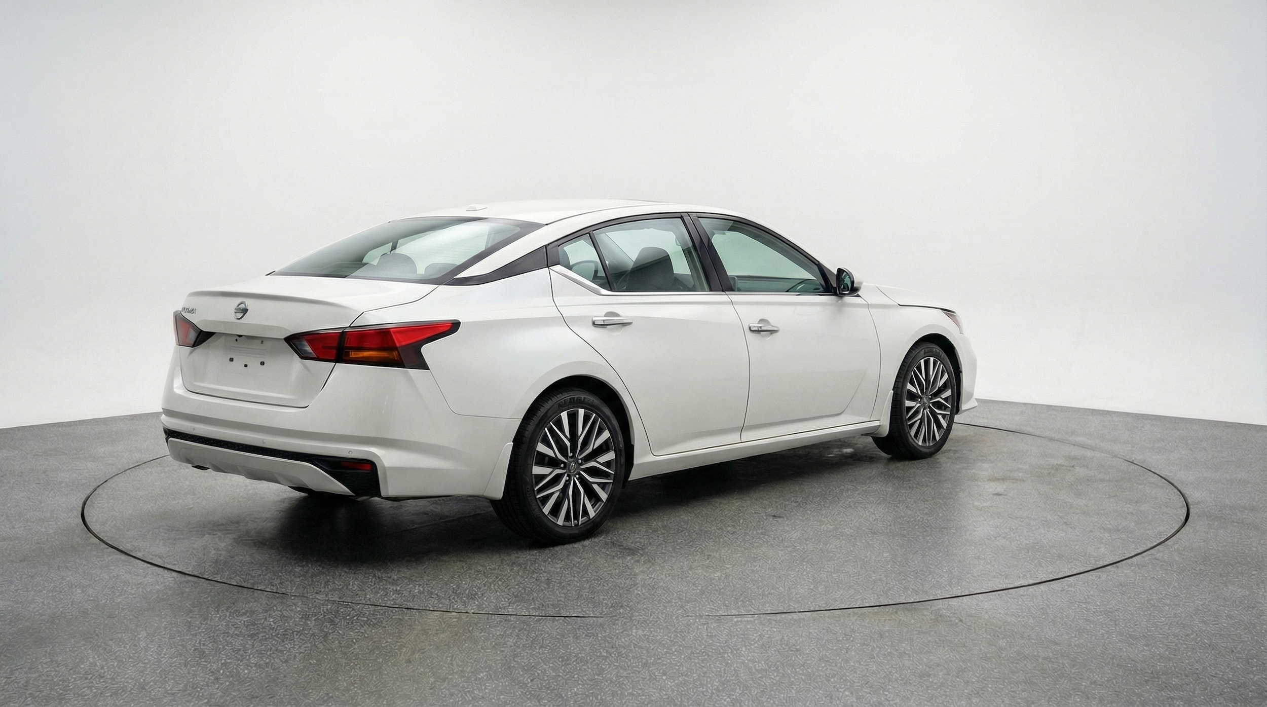 Thumbnail: 2025 Nissan Altima - 7