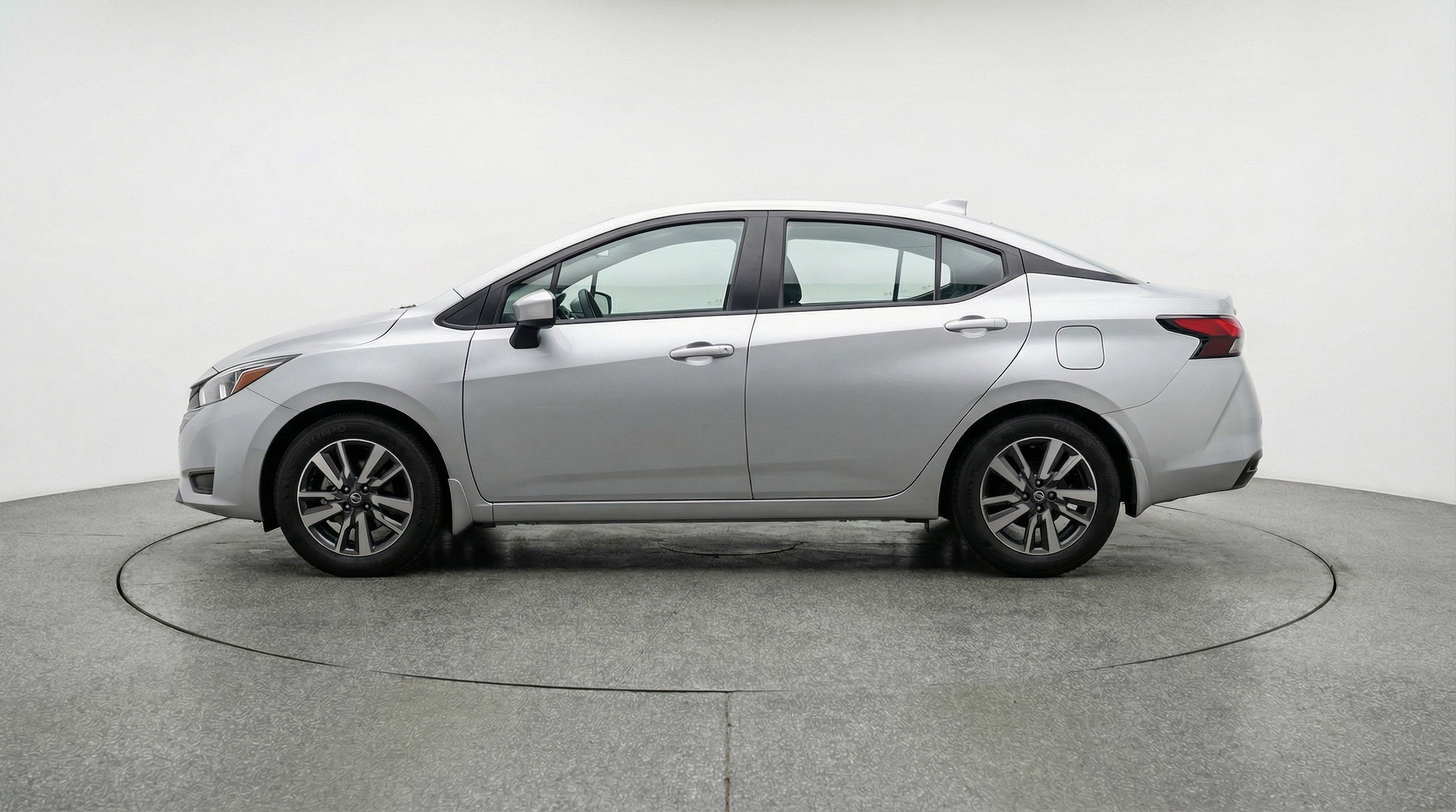 Thumbnail: 2025 Nissan Versa - 5