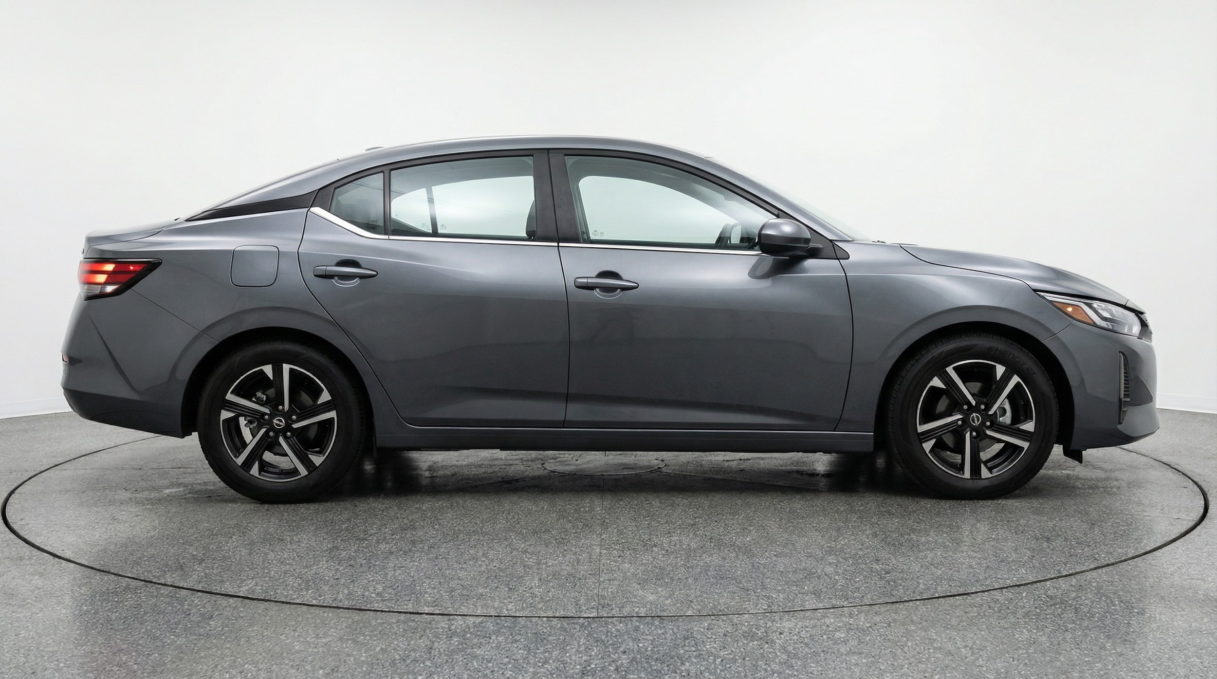 Thumbnail: 2025 Nissan Sentra - 8