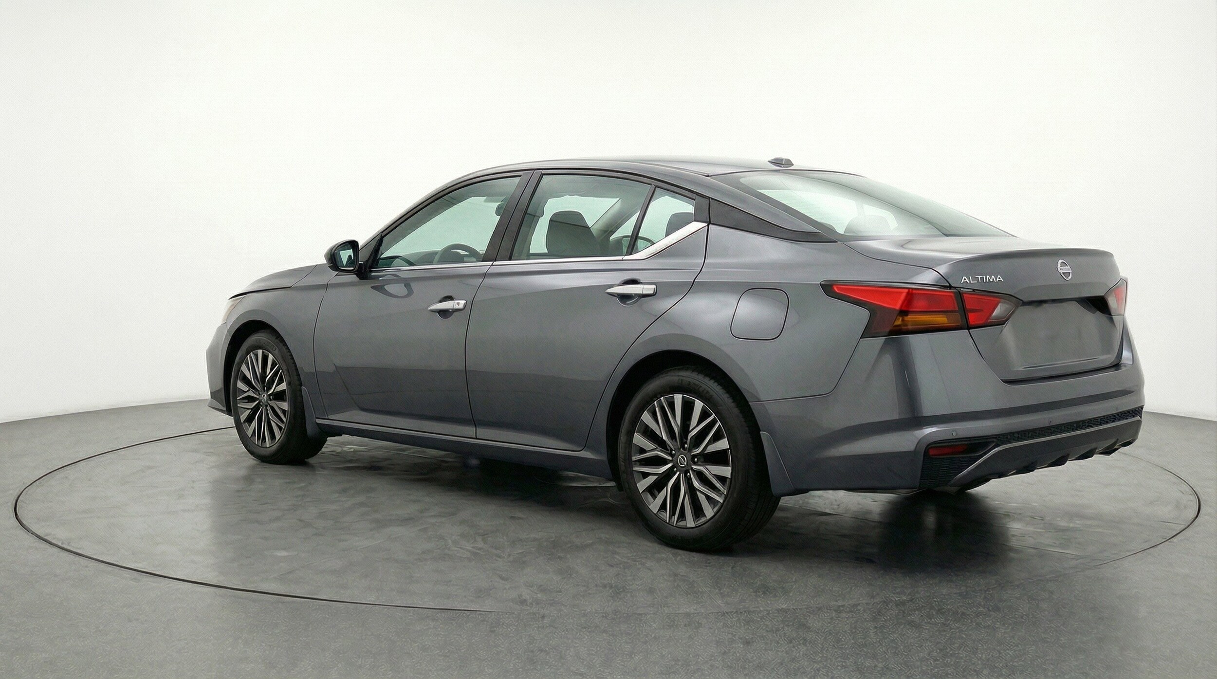 Thumbnail: 2025 Nissan Altima - 6