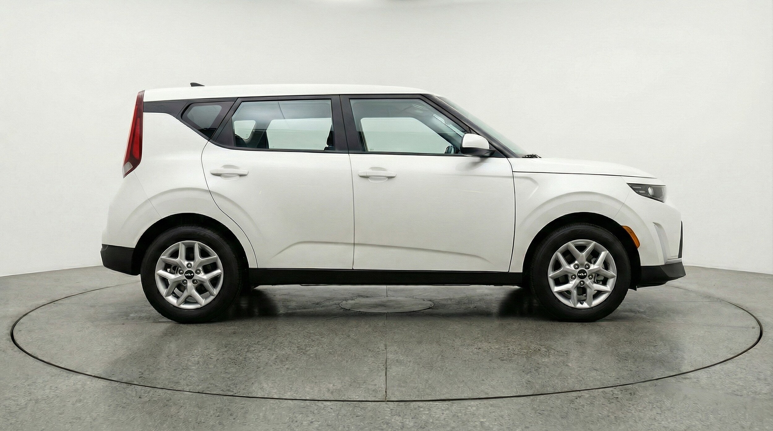 Thumbnail: 2025 Kia Soul - 11