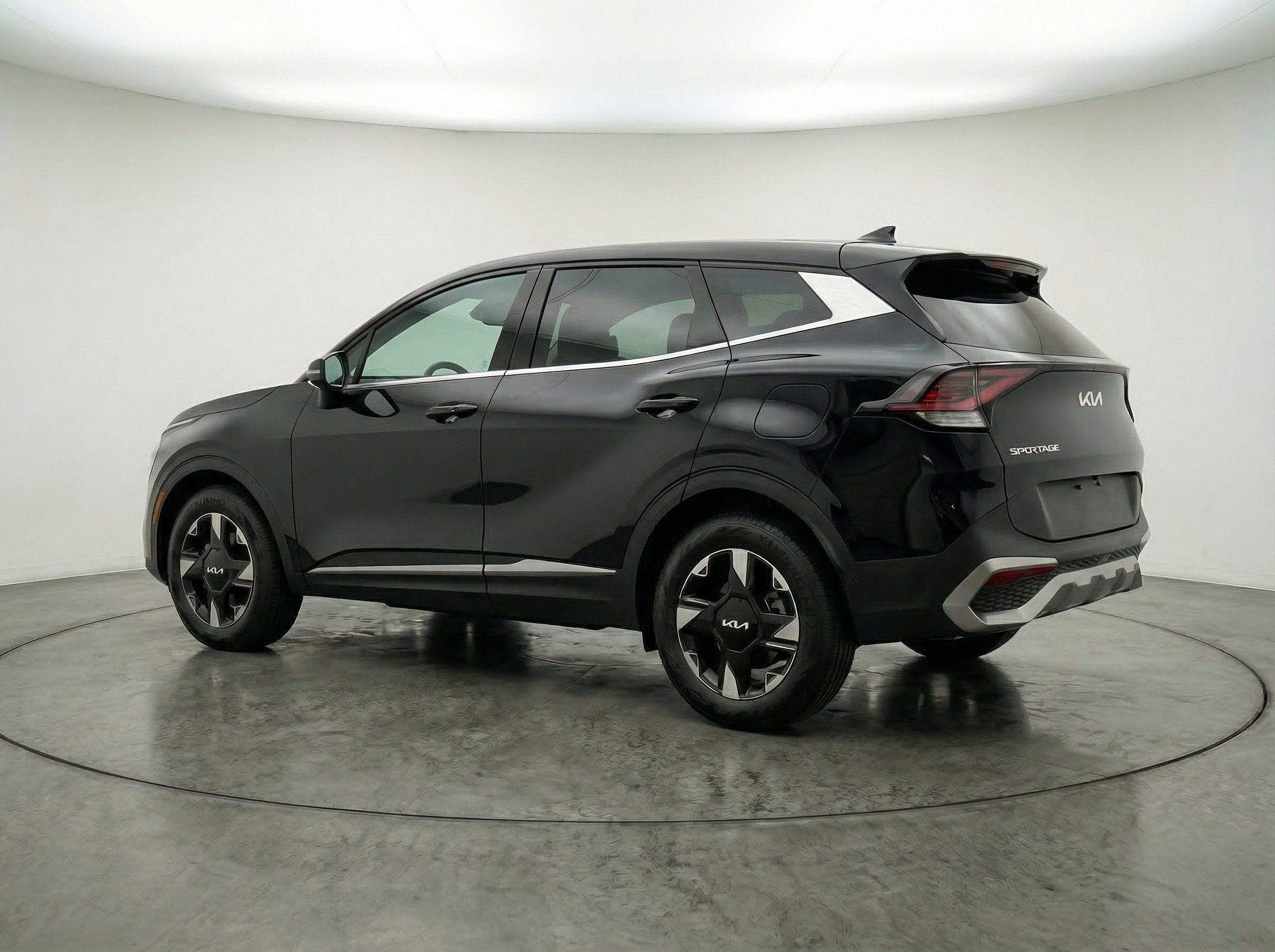 Thumbnail: 2026 Kia Sportage - 6