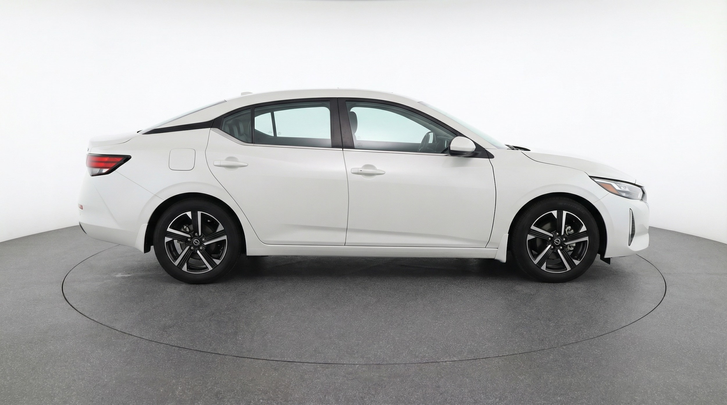 Thumbnail: 2025 Nissan Sentra - 8