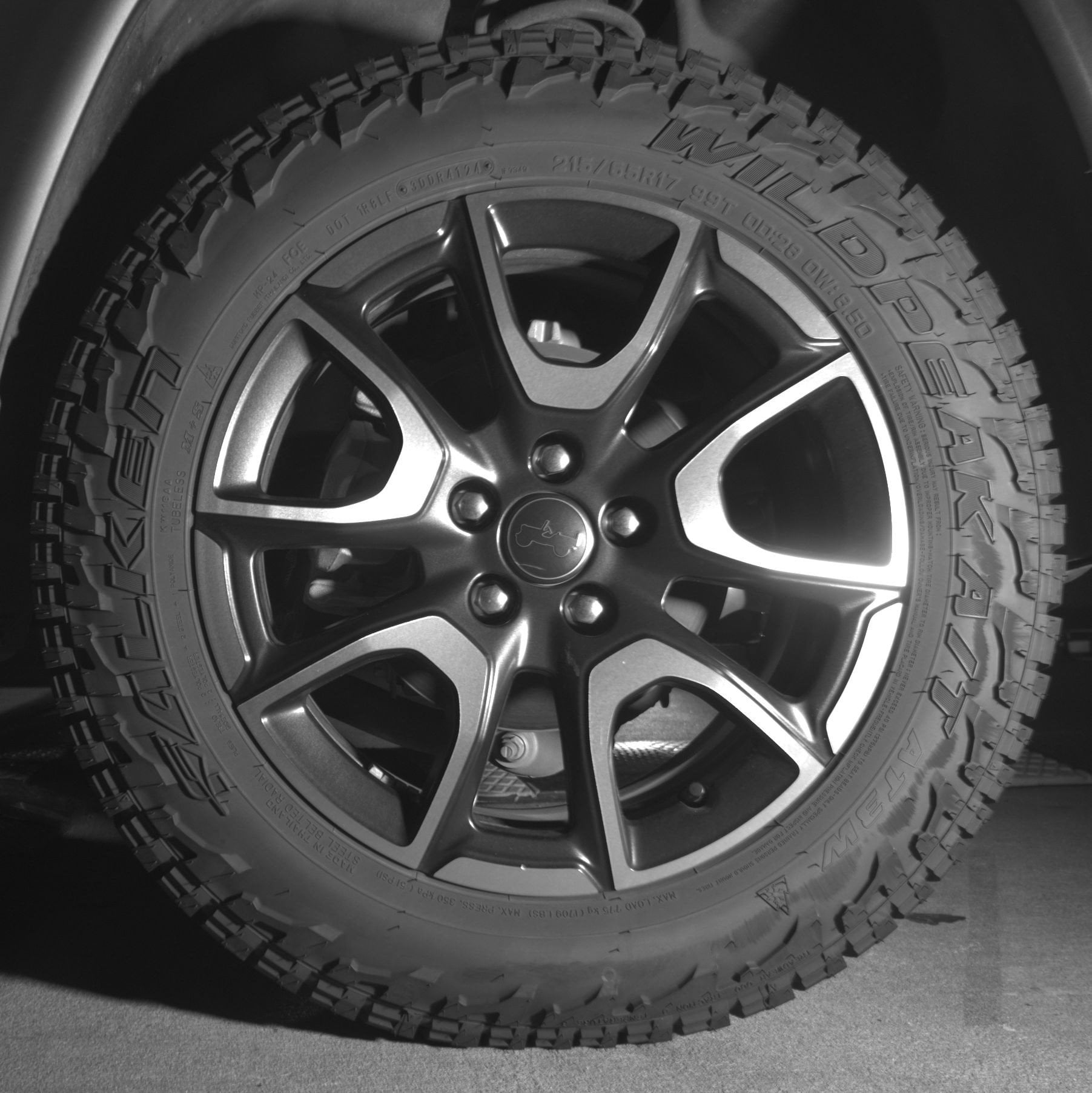 Thumbnail: 2025 Jeep Compass - 14