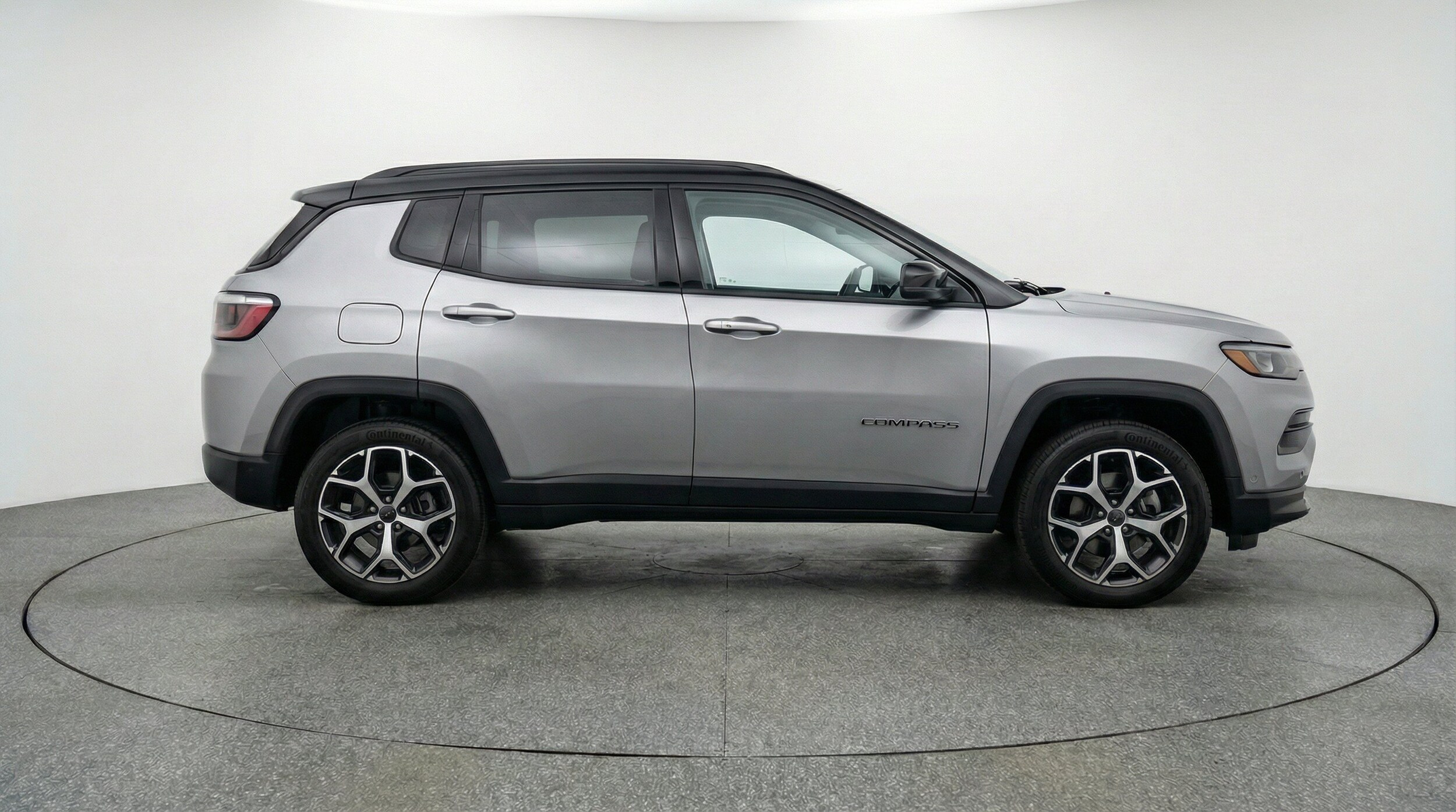 Thumbnail: 2025 Jeep Compass - 11