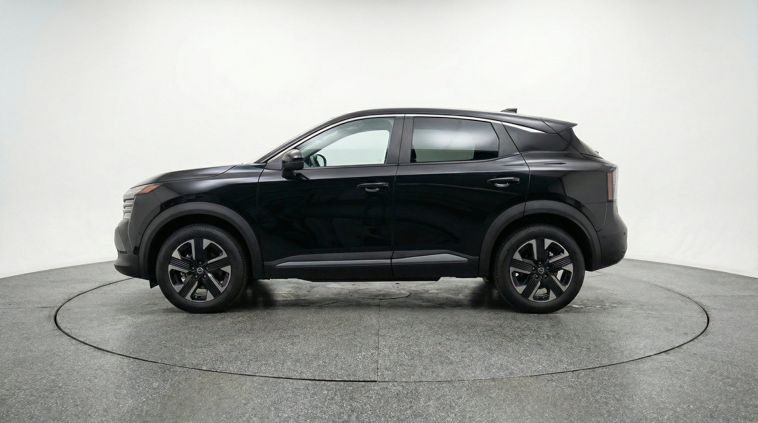 Thumbnail: 2026 Nissan Kicks - 5
