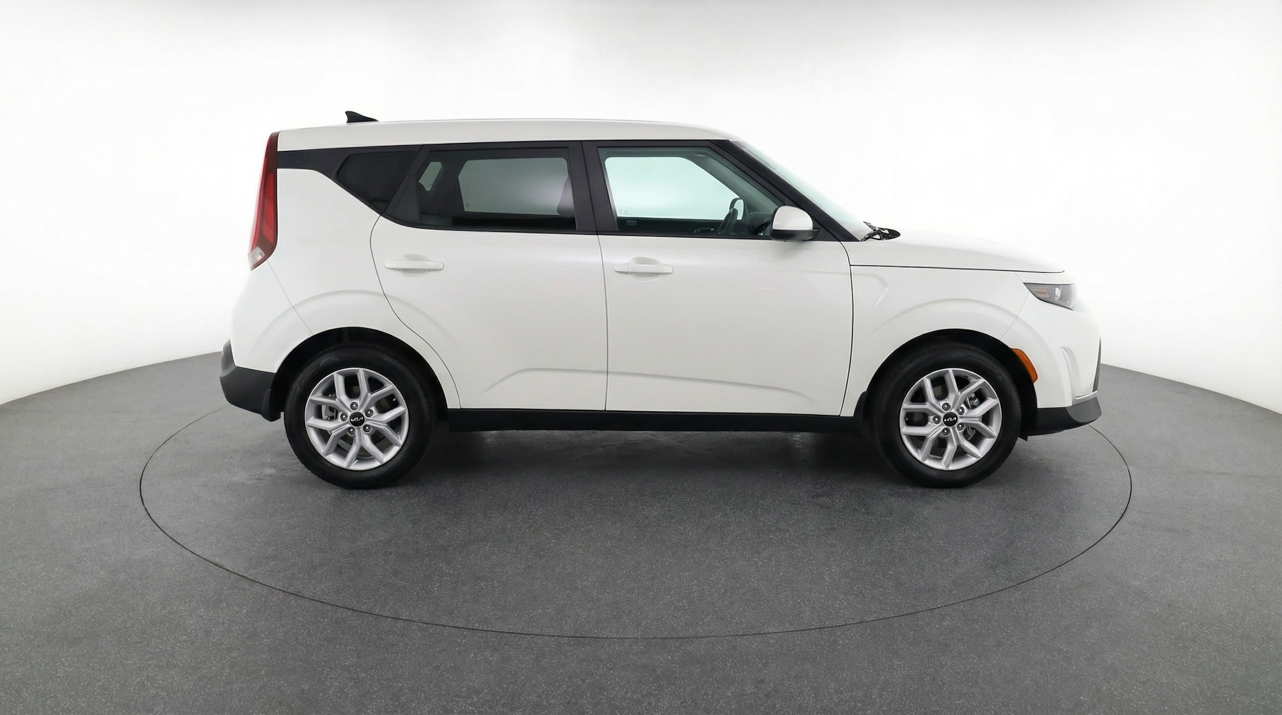 Thumbnail: 2025 Kia Soul - 8