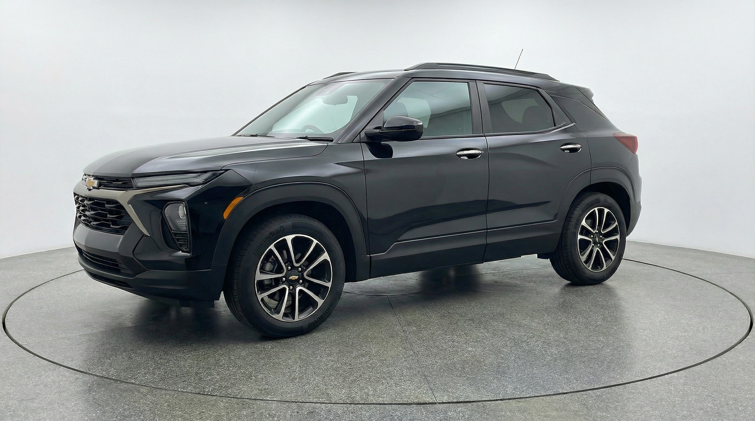 Thumbnail: 2025 Chevrolet TrailBlazer - 3