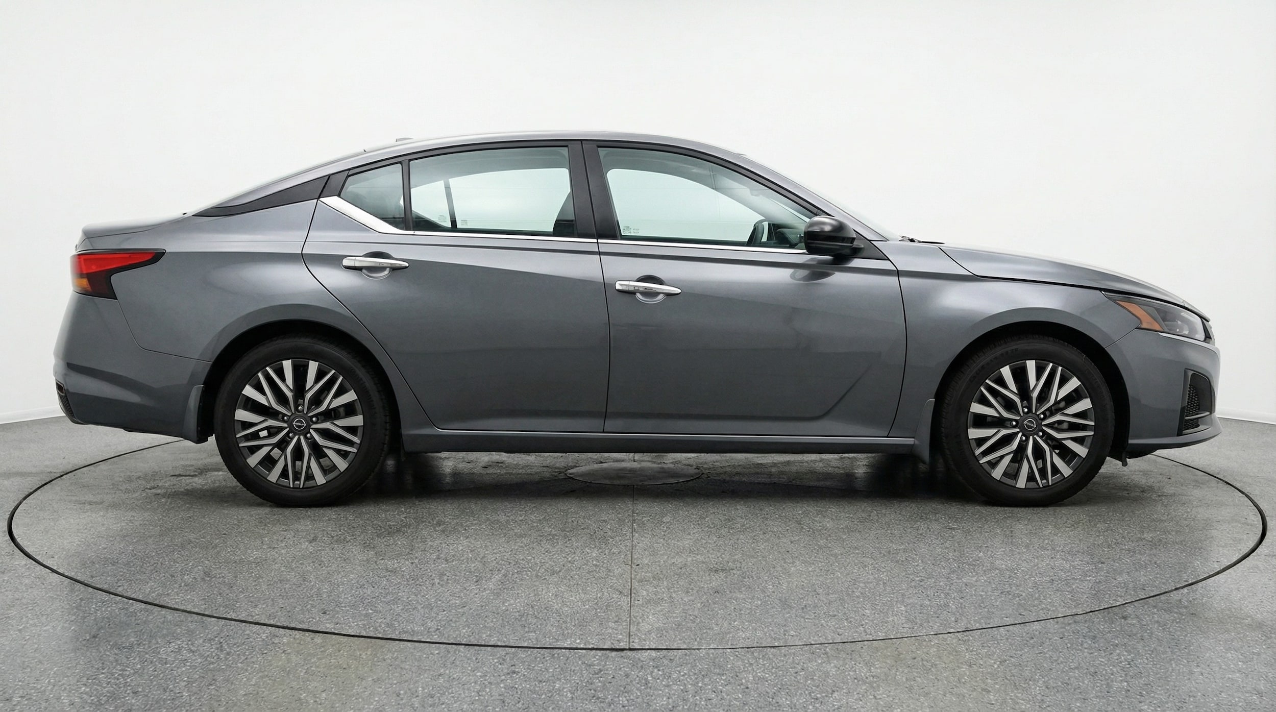 Thumbnail: 2025 Nissan Altima - 8