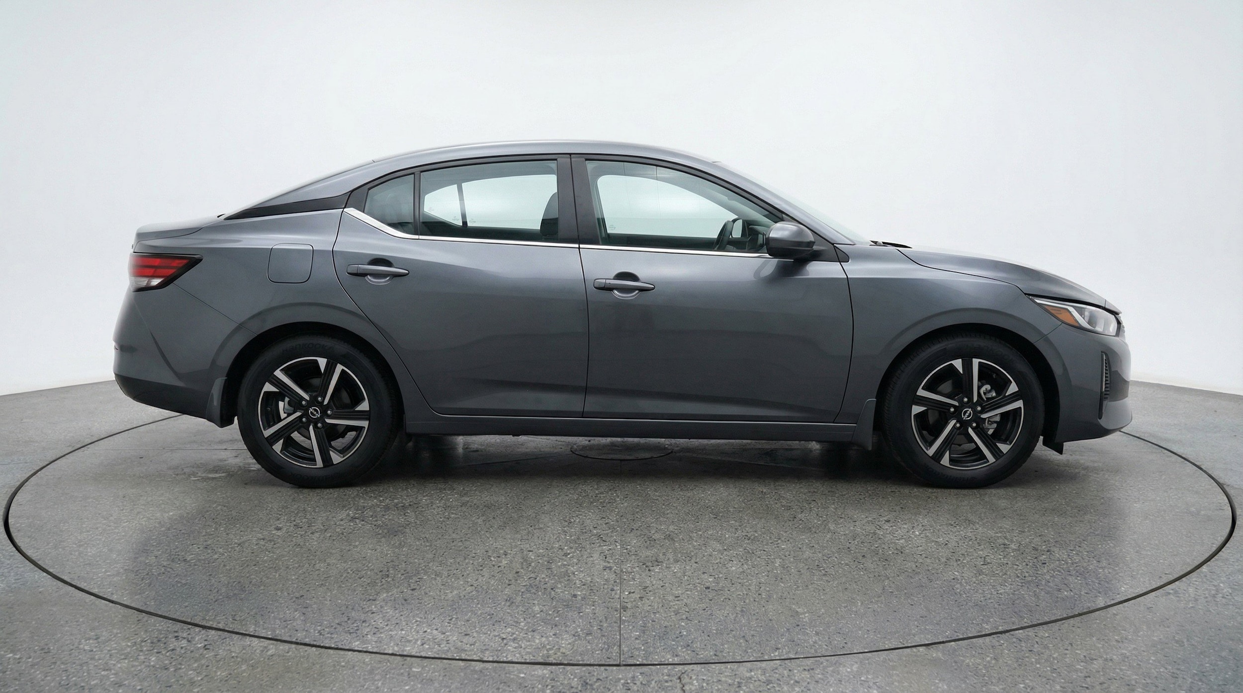 Thumbnail: 2025 Nissan Sentra - 11