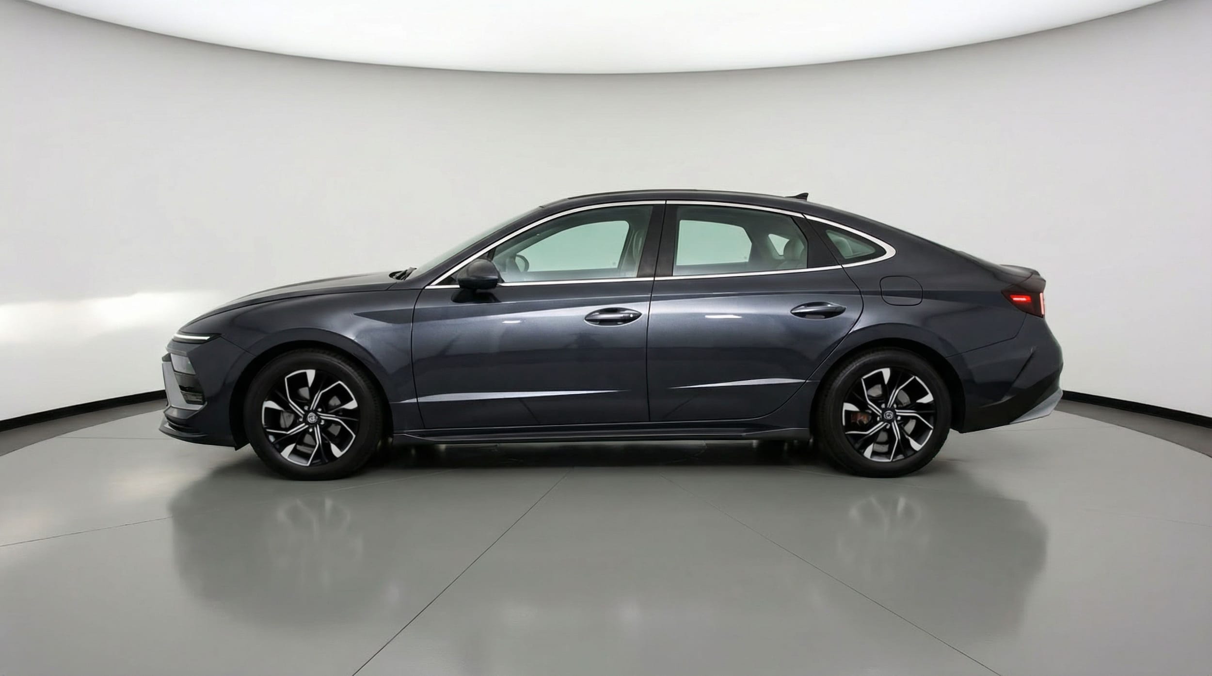 Thumbnail: 2025 Hyundai Sonata - 4