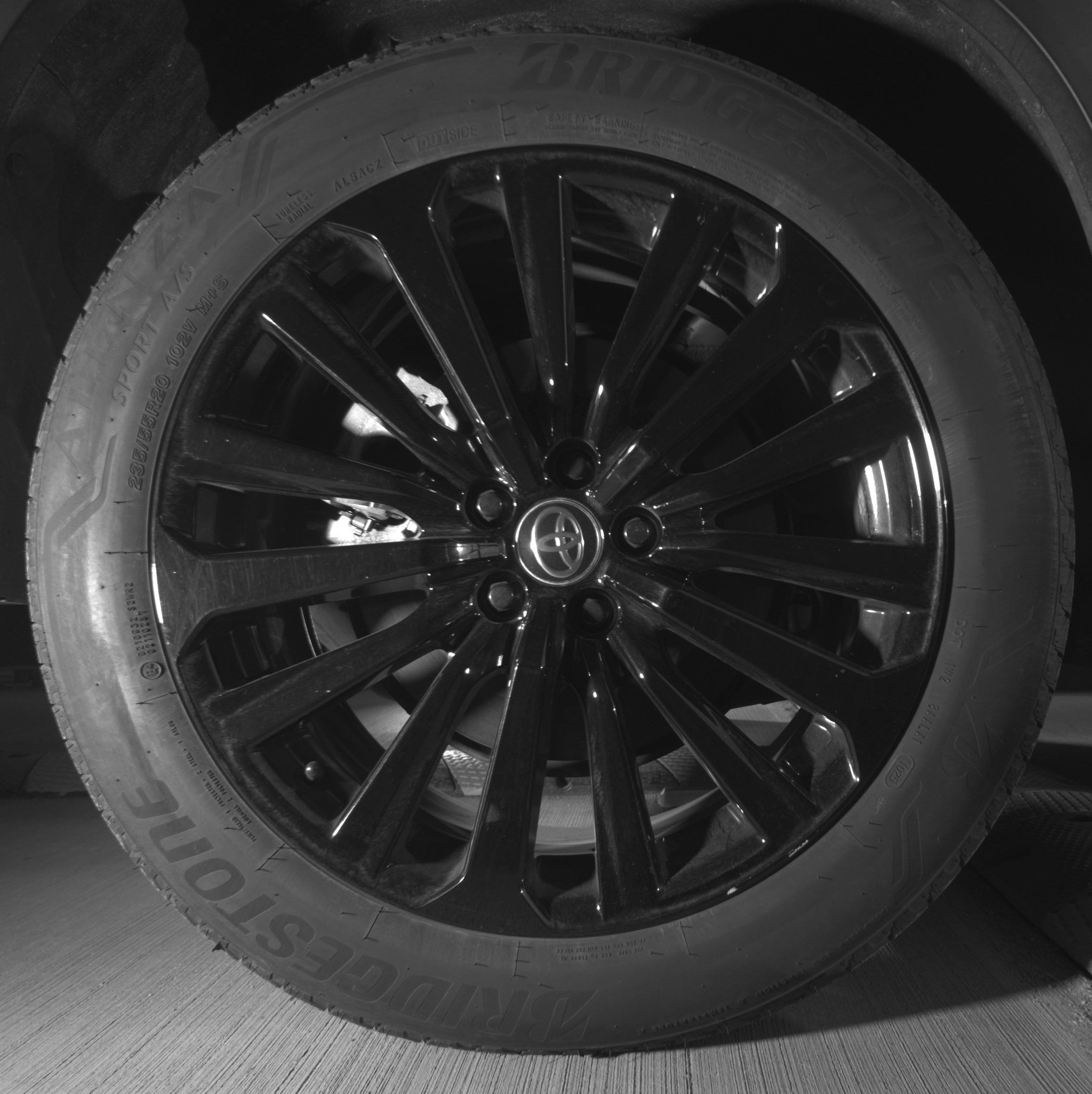 Thumbnail: 2025 Toyota Highlander - 15