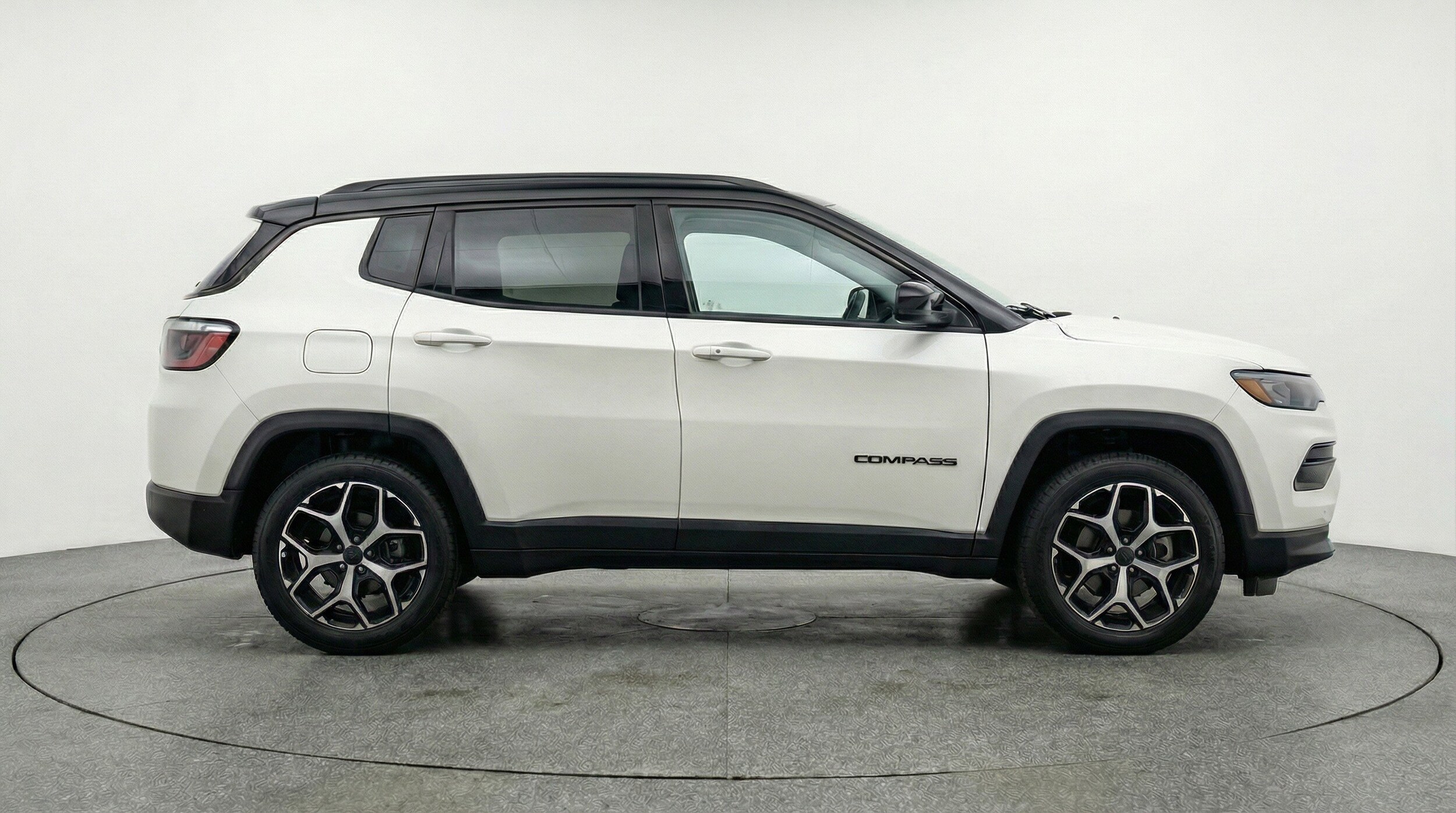 Thumbnail: 2025 Jeep Compass - 11