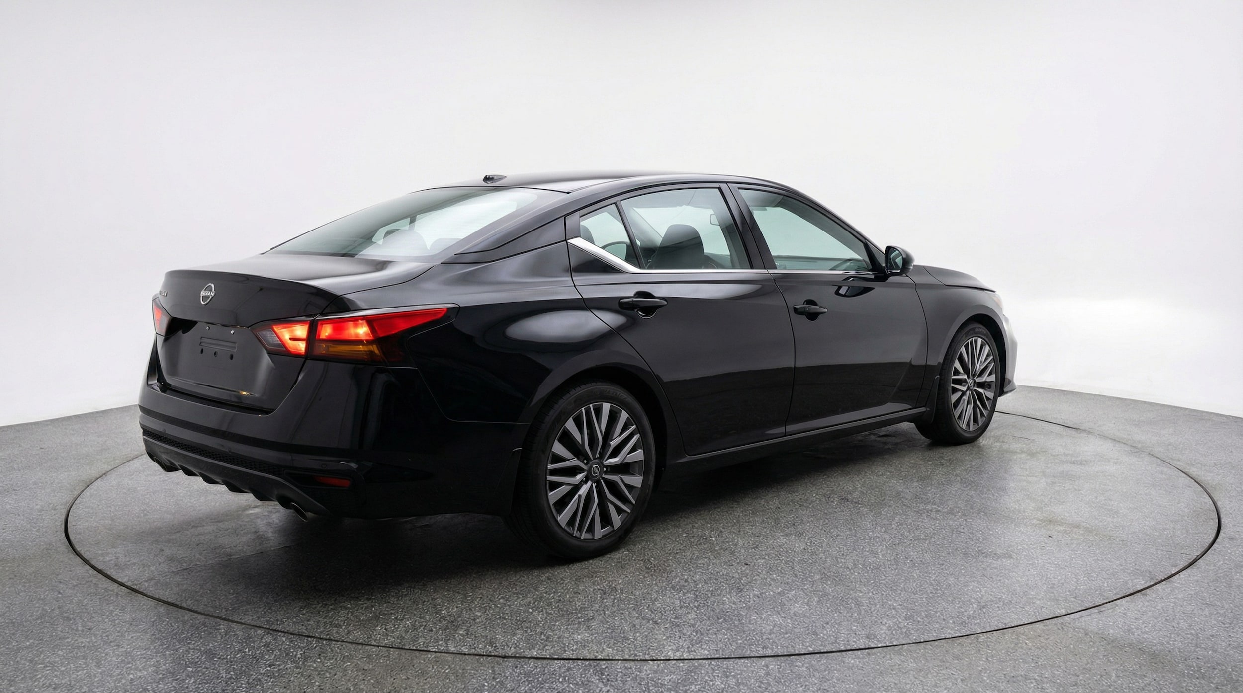 Thumbnail: 2025 Nissan Altima - 7