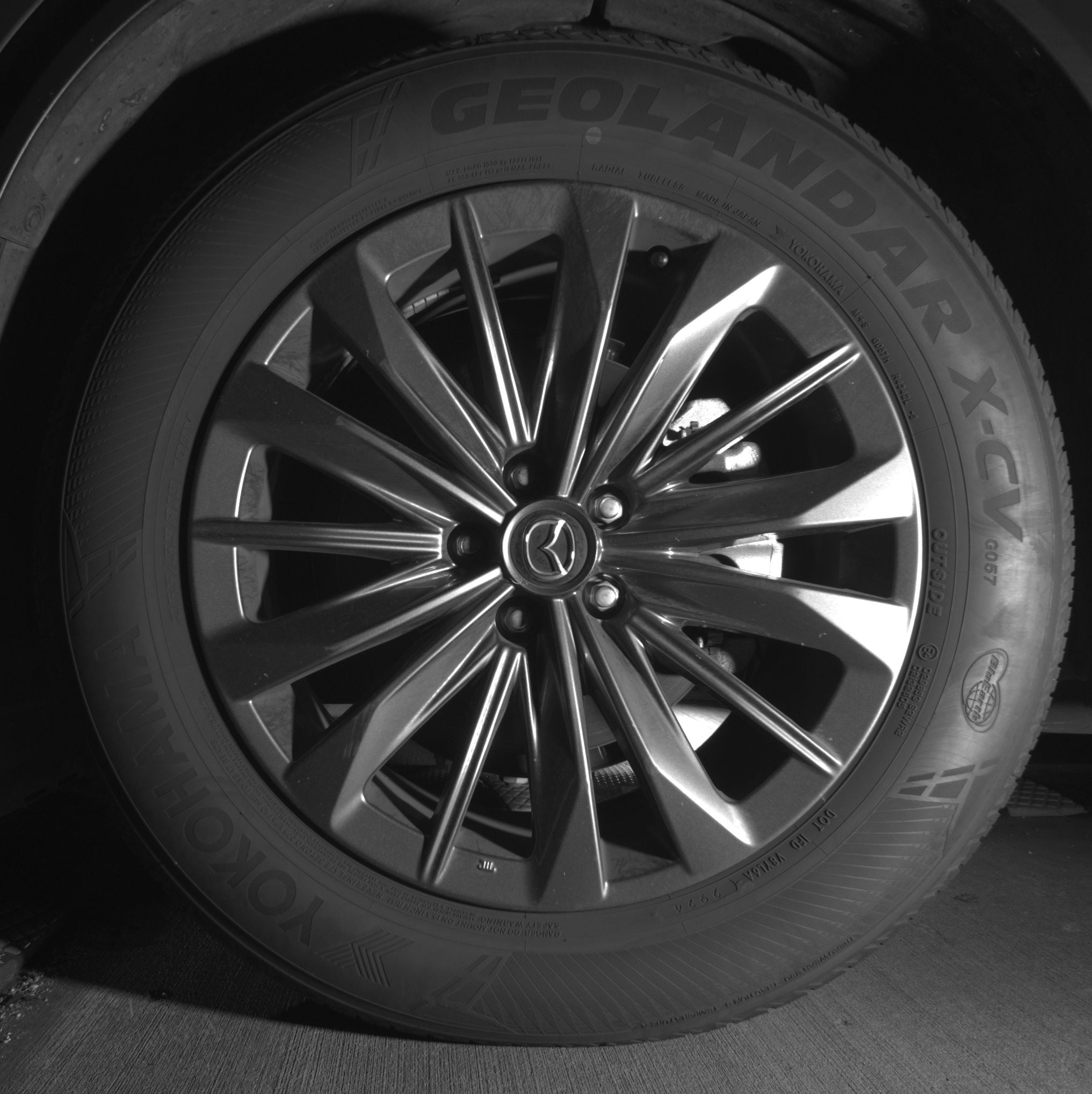 Thumbnail: 2025 Mazda CX-70 - 9