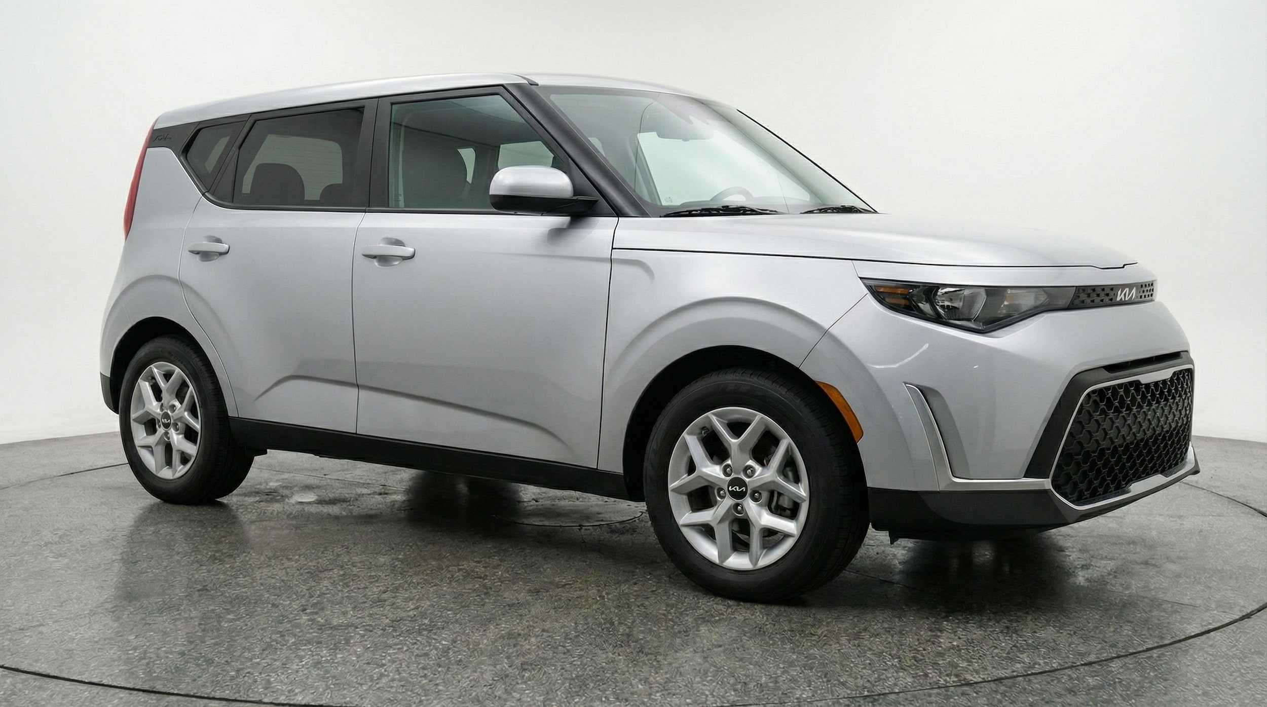 Thumbnail: 2025 Kia Soul - 1