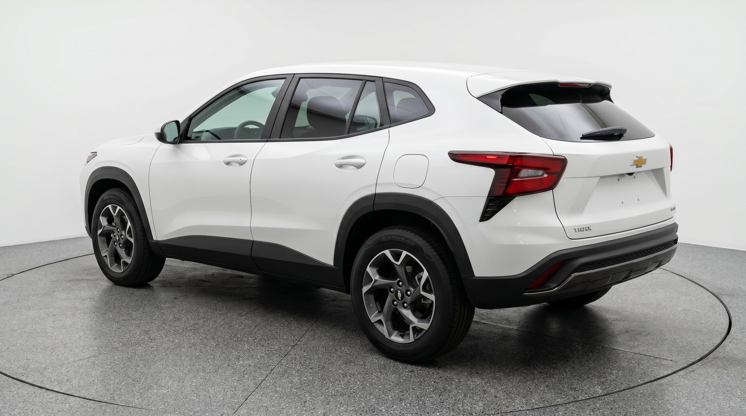 Thumbnail: 2025 Chevrolet Trax - 6