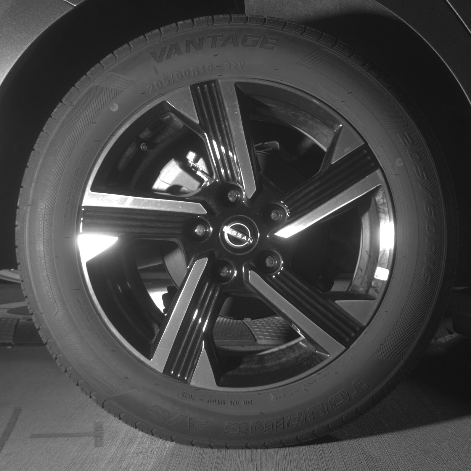 Thumbnail: 2025 Nissan Sentra - 12