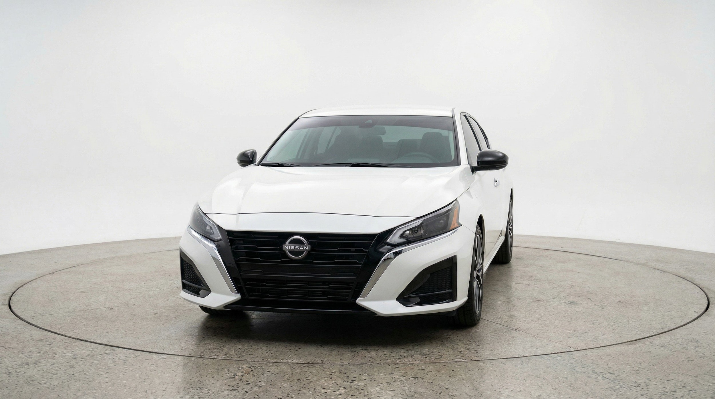 Thumbnail: 2025 Nissan Altima - 2