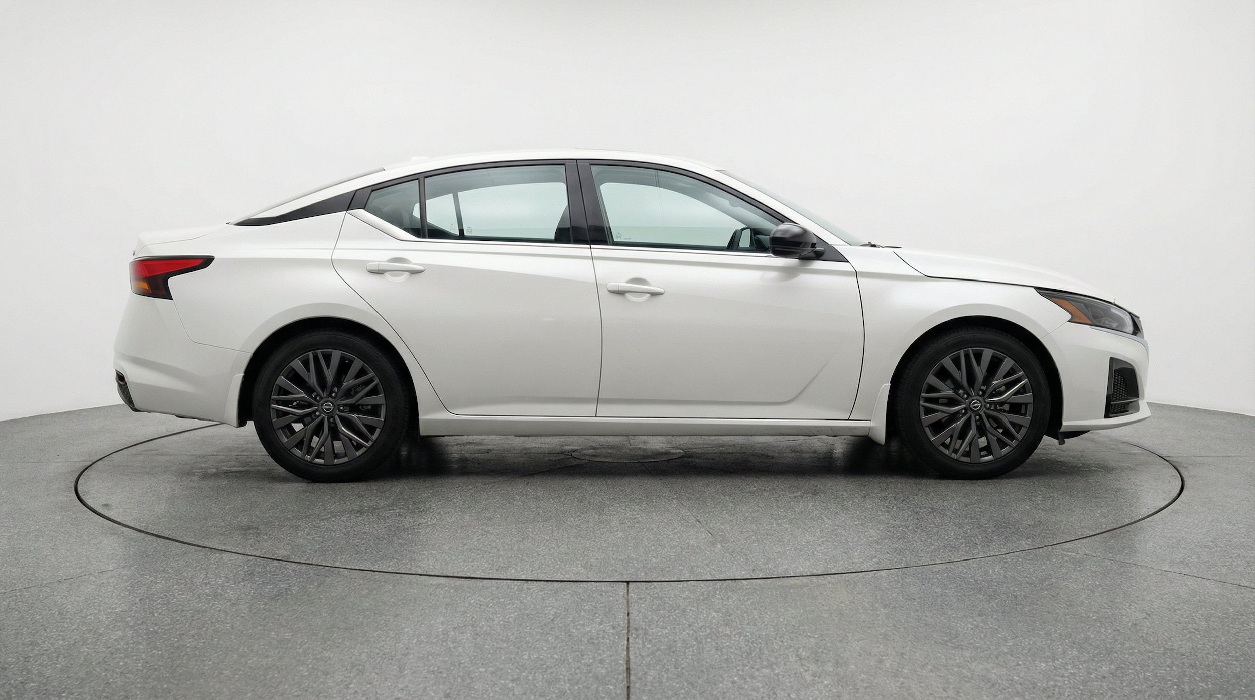 Thumbnail: 2025 Nissan Altima - 11