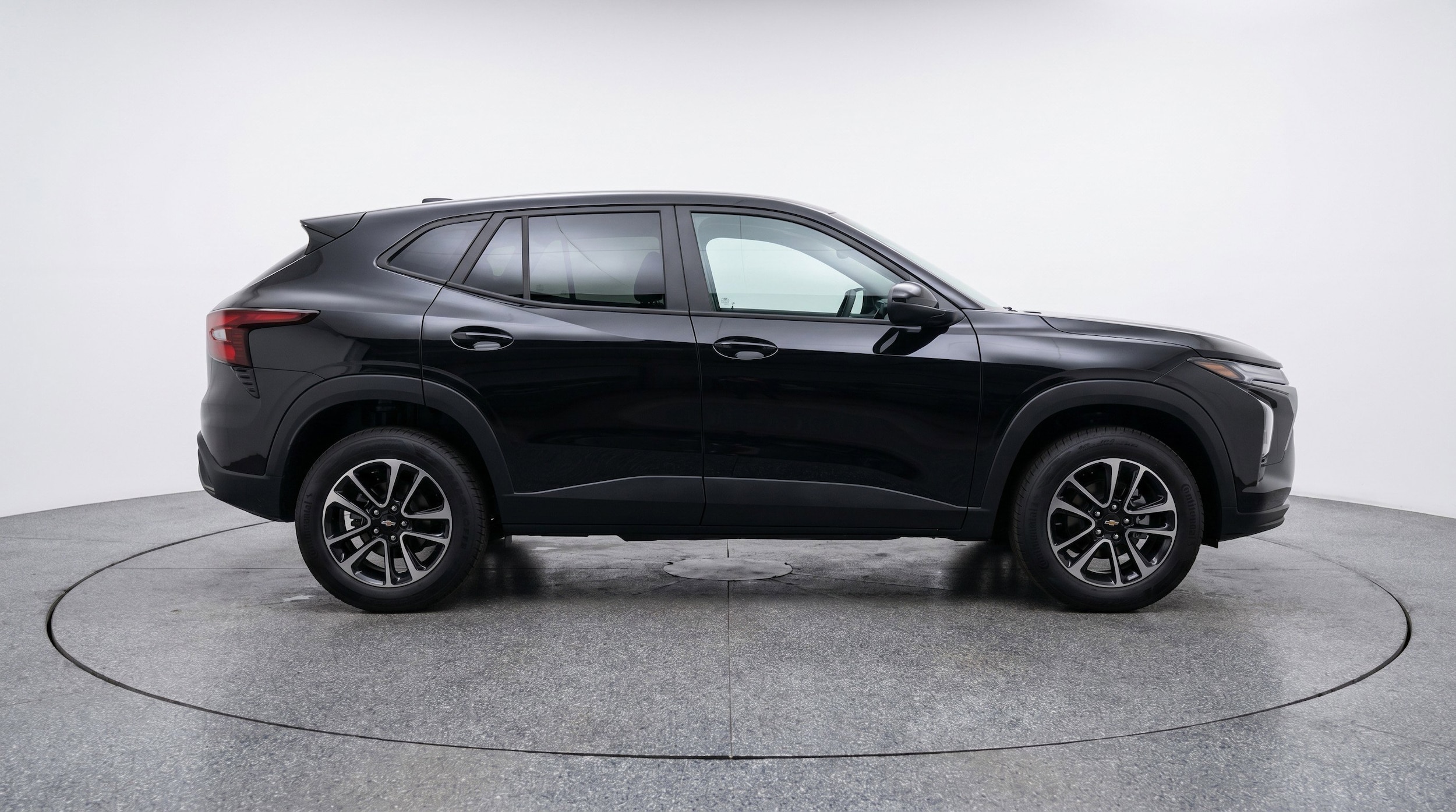 Thumbnail: 2025 Chevrolet TrailBlazer - 11