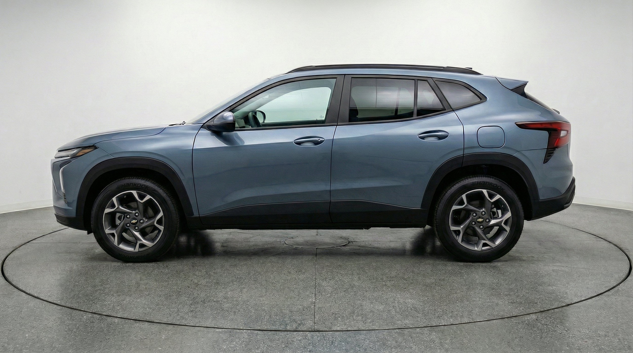 Thumbnail: 2025 Chevrolet Trax - 5