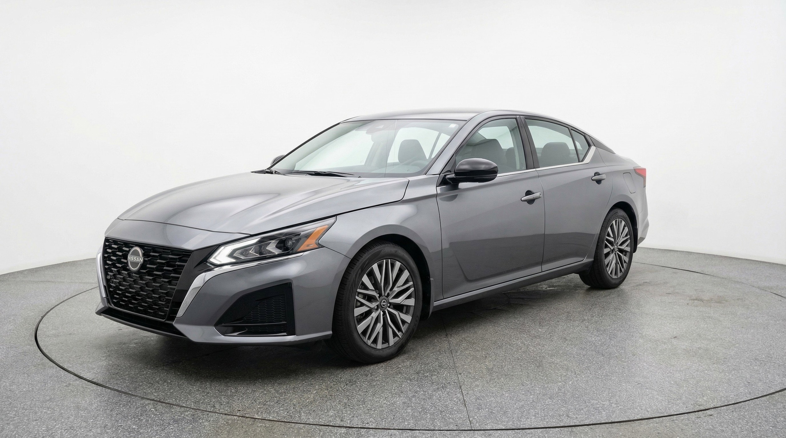 Thumbnail: 2025 Nissan Altima - 3