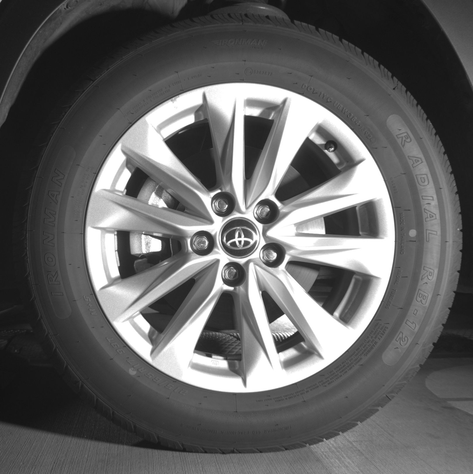 Thumbnail: 2025 Toyota Corolla Cross - 9