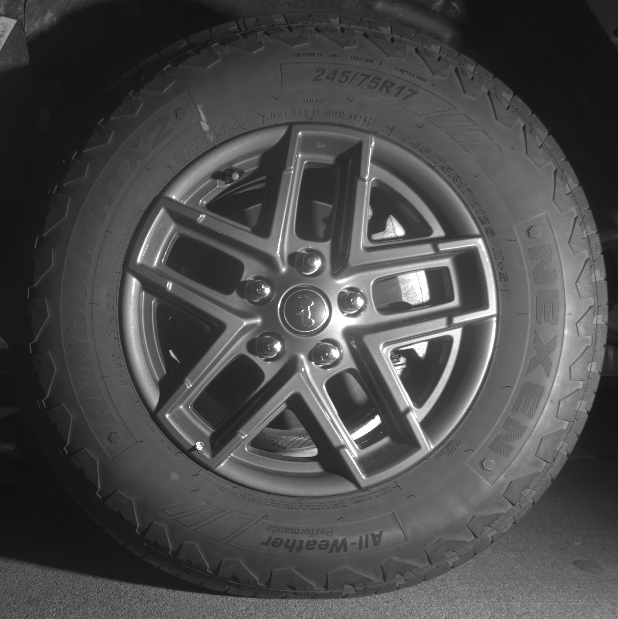 Thumbnail: 2025 Jeep Wrangler - 12