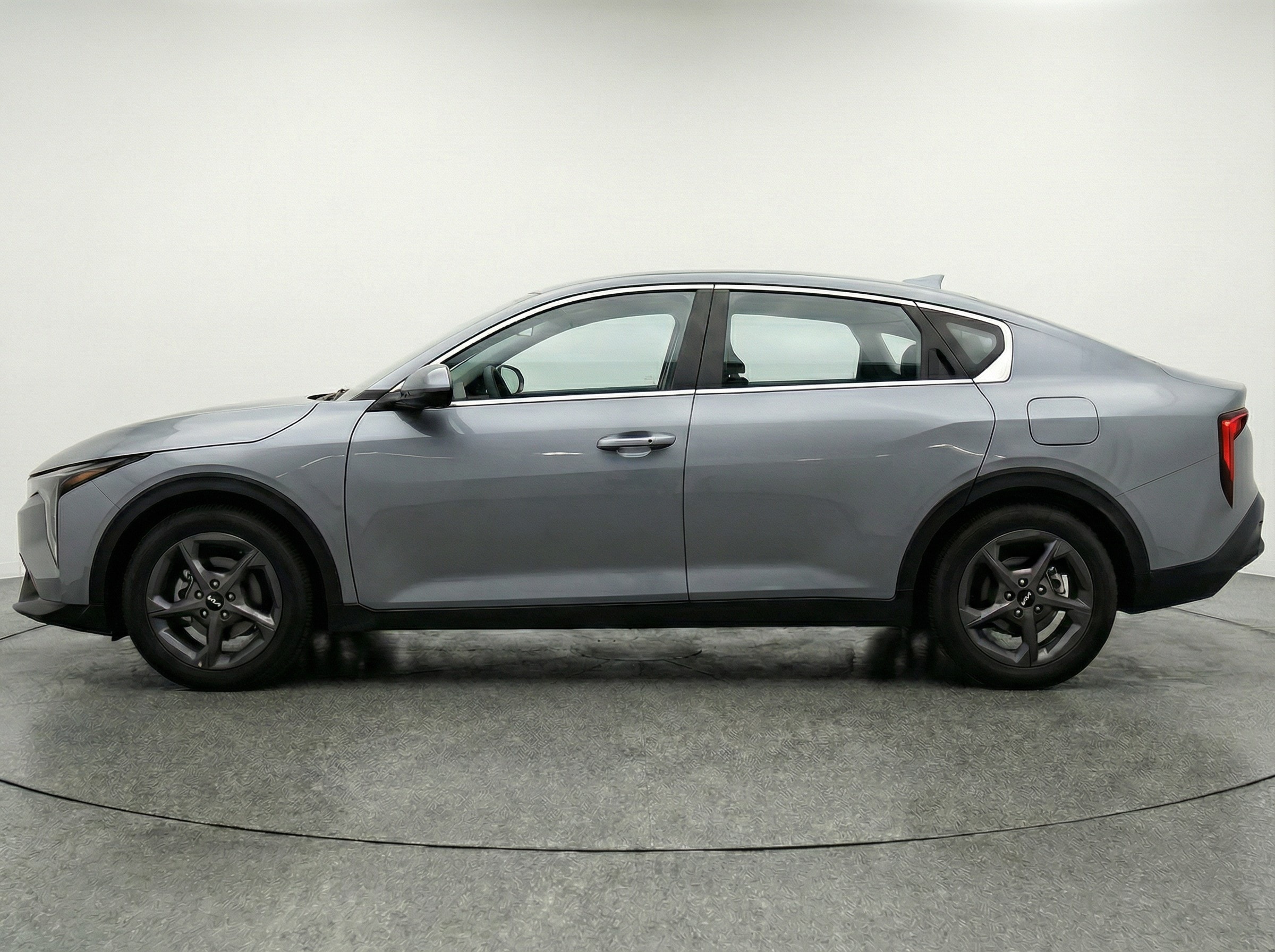 Thumbnail: 2025 Kia K4 - 4