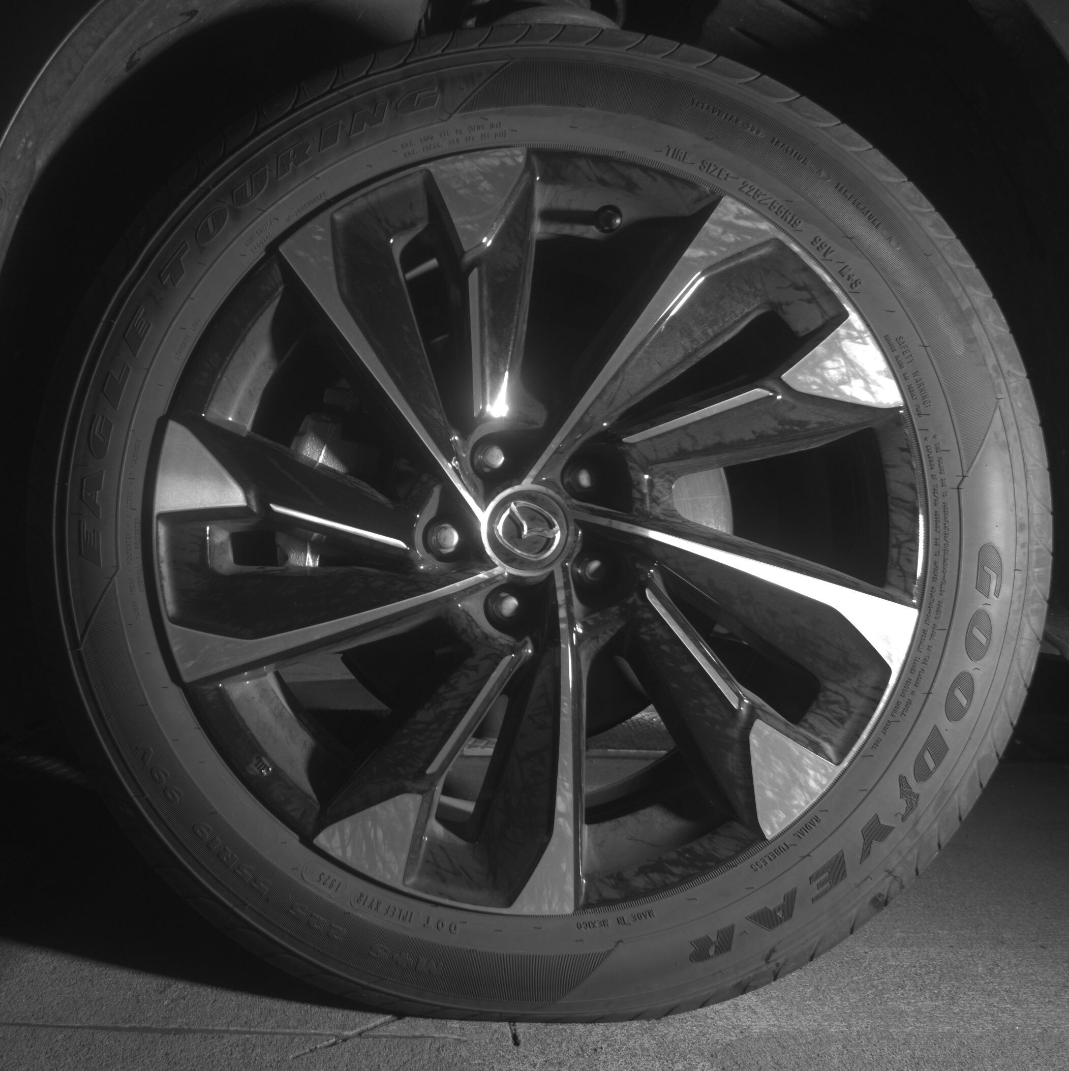 Thumbnail: 2025 Mazda CX-50 - 9