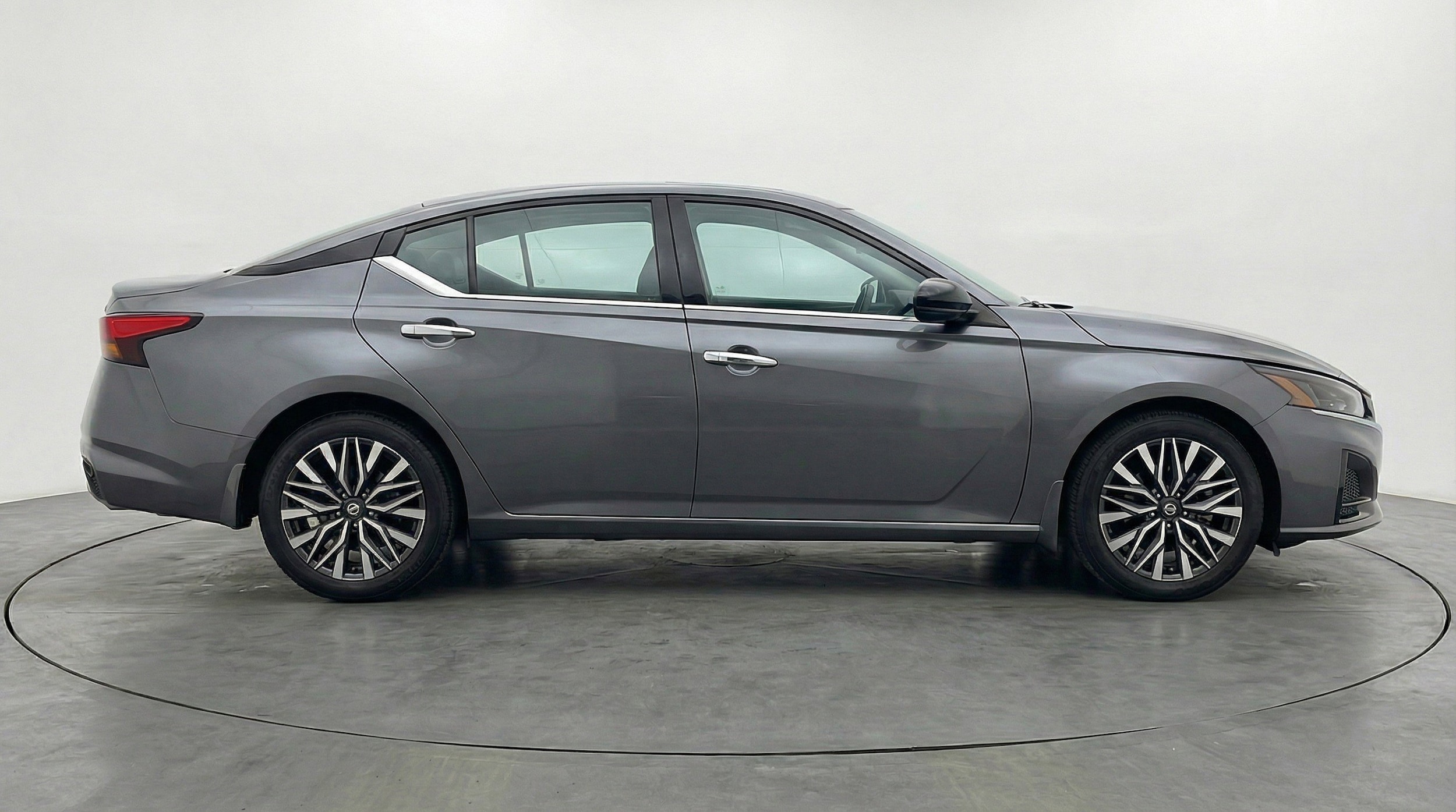 Thumbnail: 2025 Nissan Altima - 11