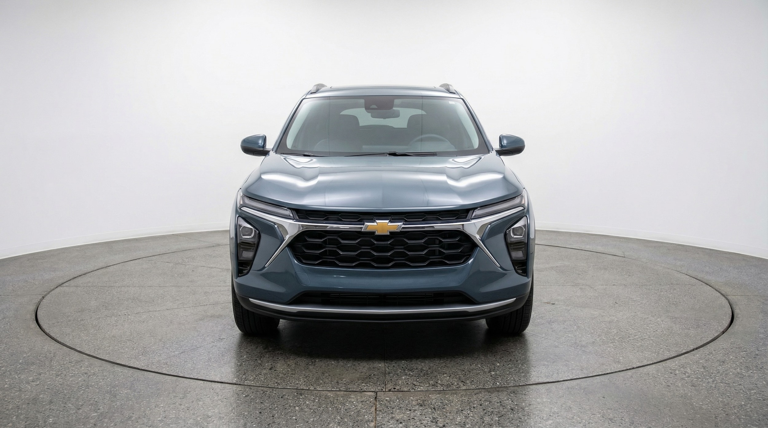 Thumbnail: 2025 Chevrolet Trax - 2