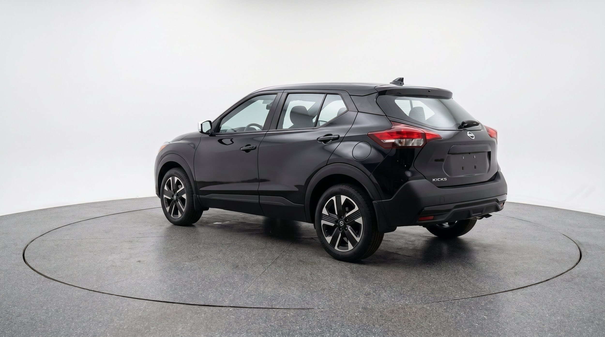 Thumbnail: 2026 Nissan Kicks - 6