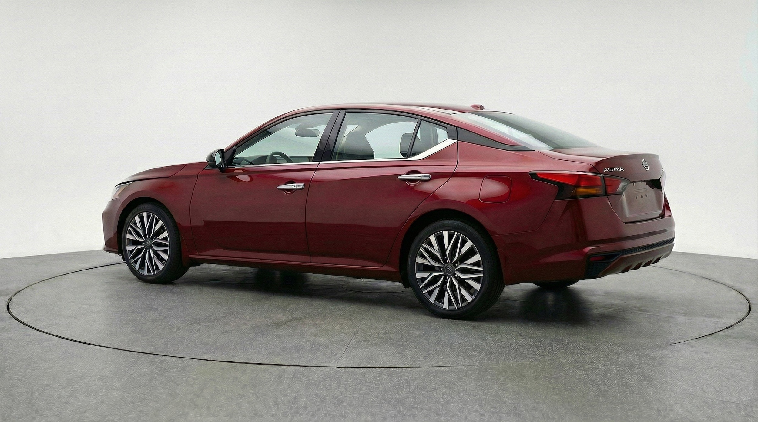 Thumbnail: 2025 Nissan Altima - 6