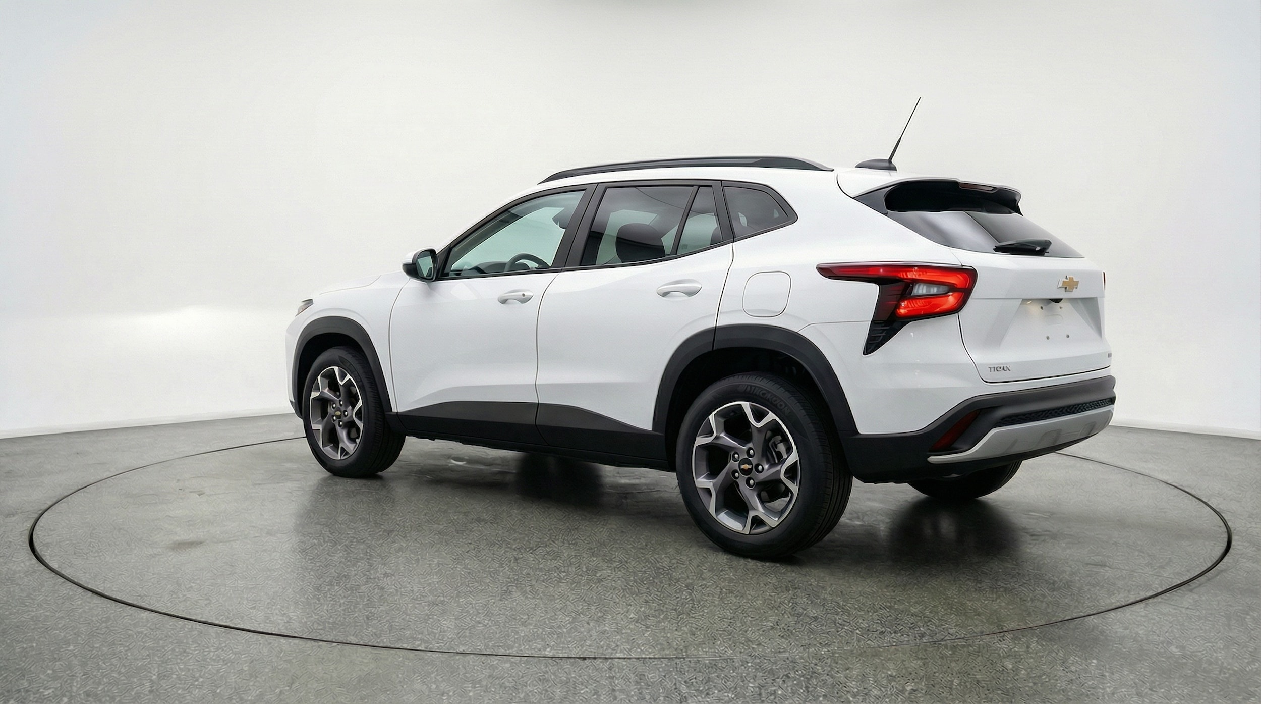 Thumbnail: 2025 Chevrolet Trax - 5