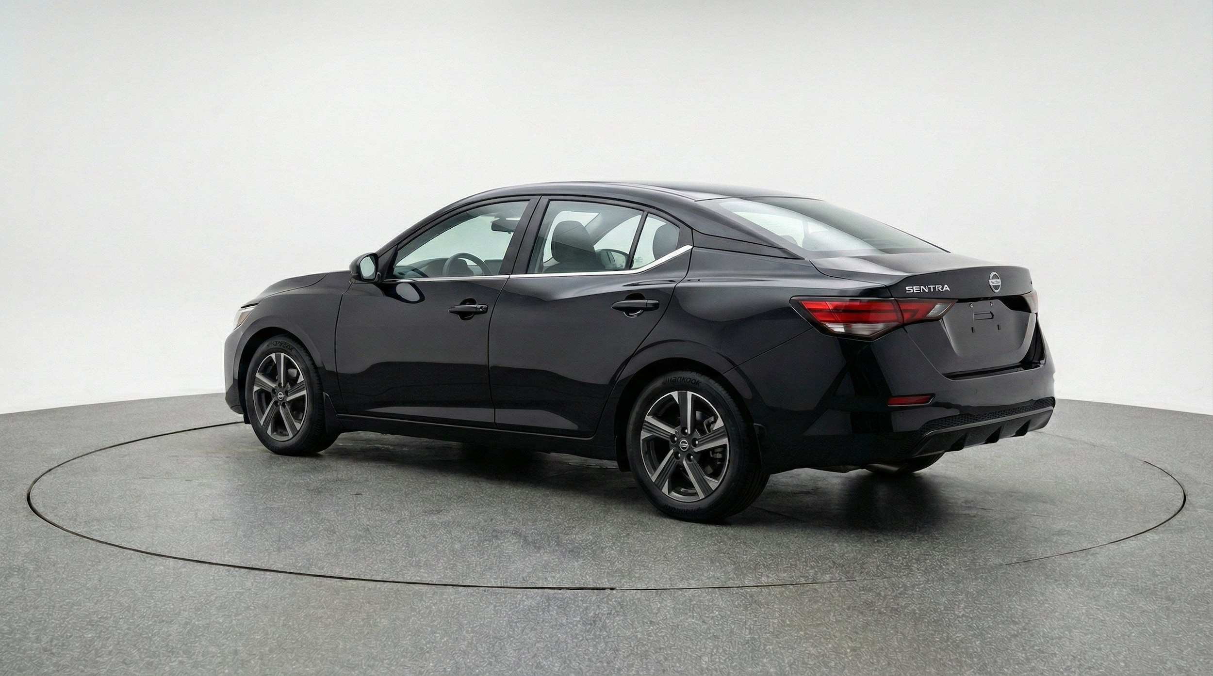 Thumbnail: 2025 Nissan Sentra - 6