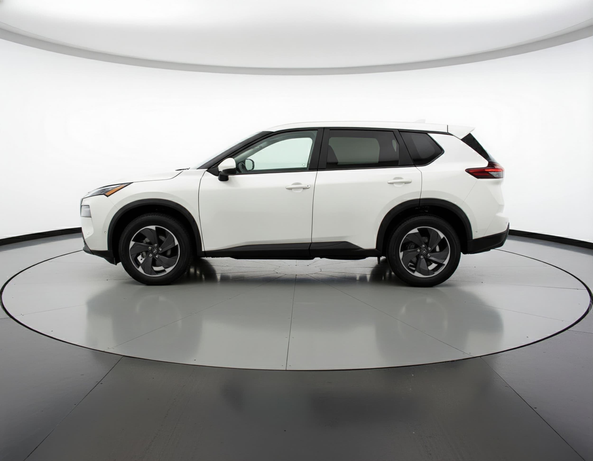 Thumbnail: 2025 Nissan Rogue - 4