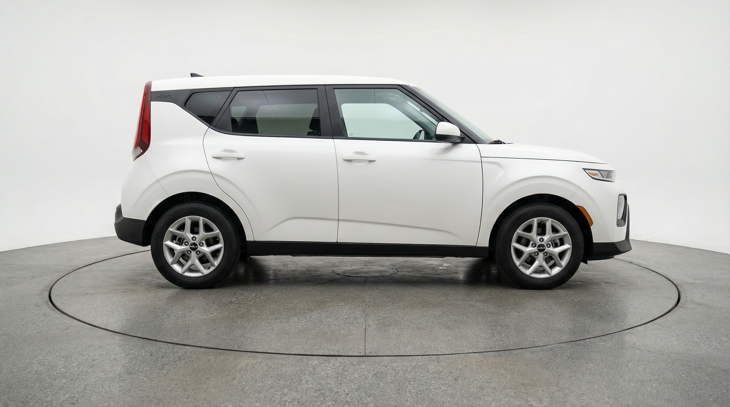 Thumbnail: 2025 Kia Soul - 8