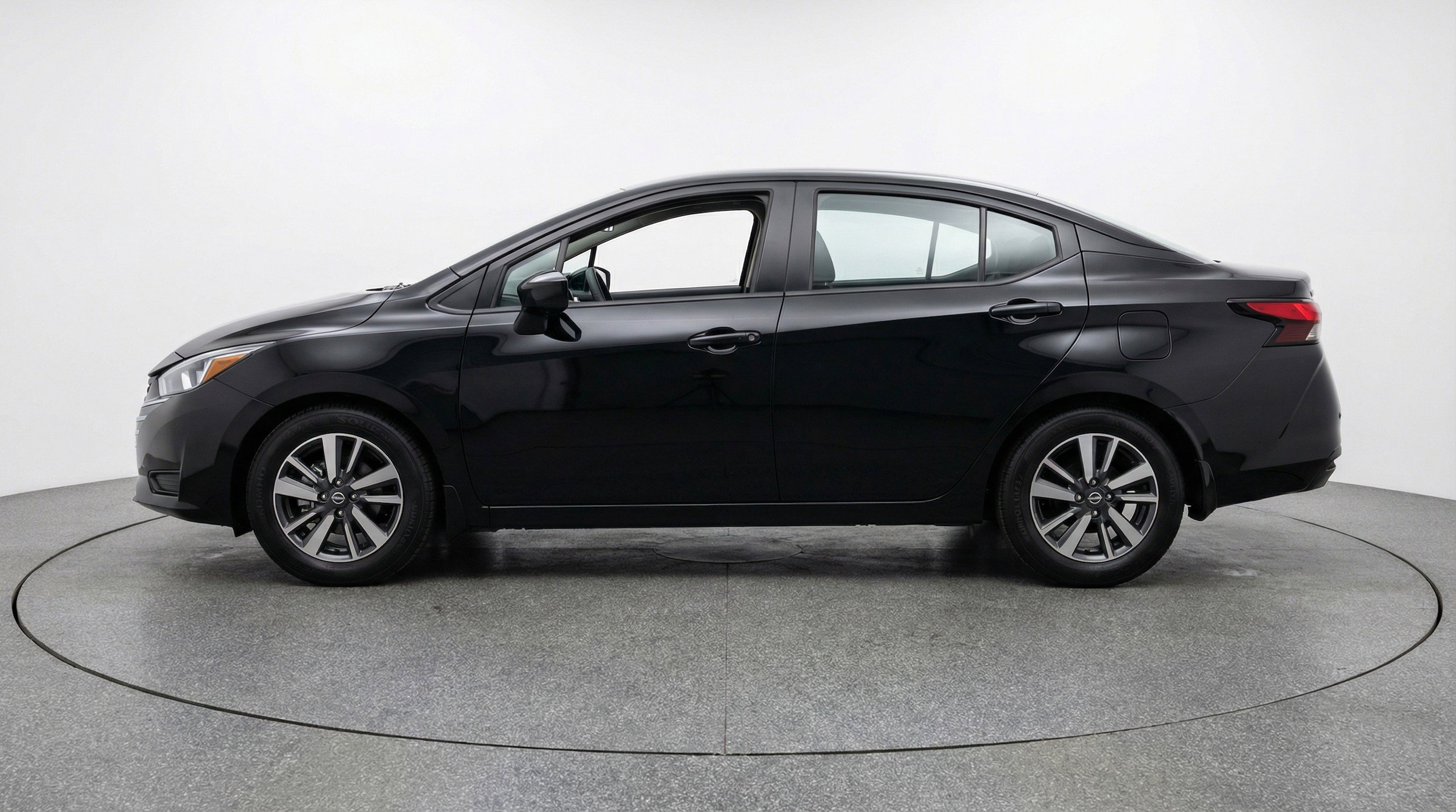 Thumbnail: 2025 Nissan Versa - 5