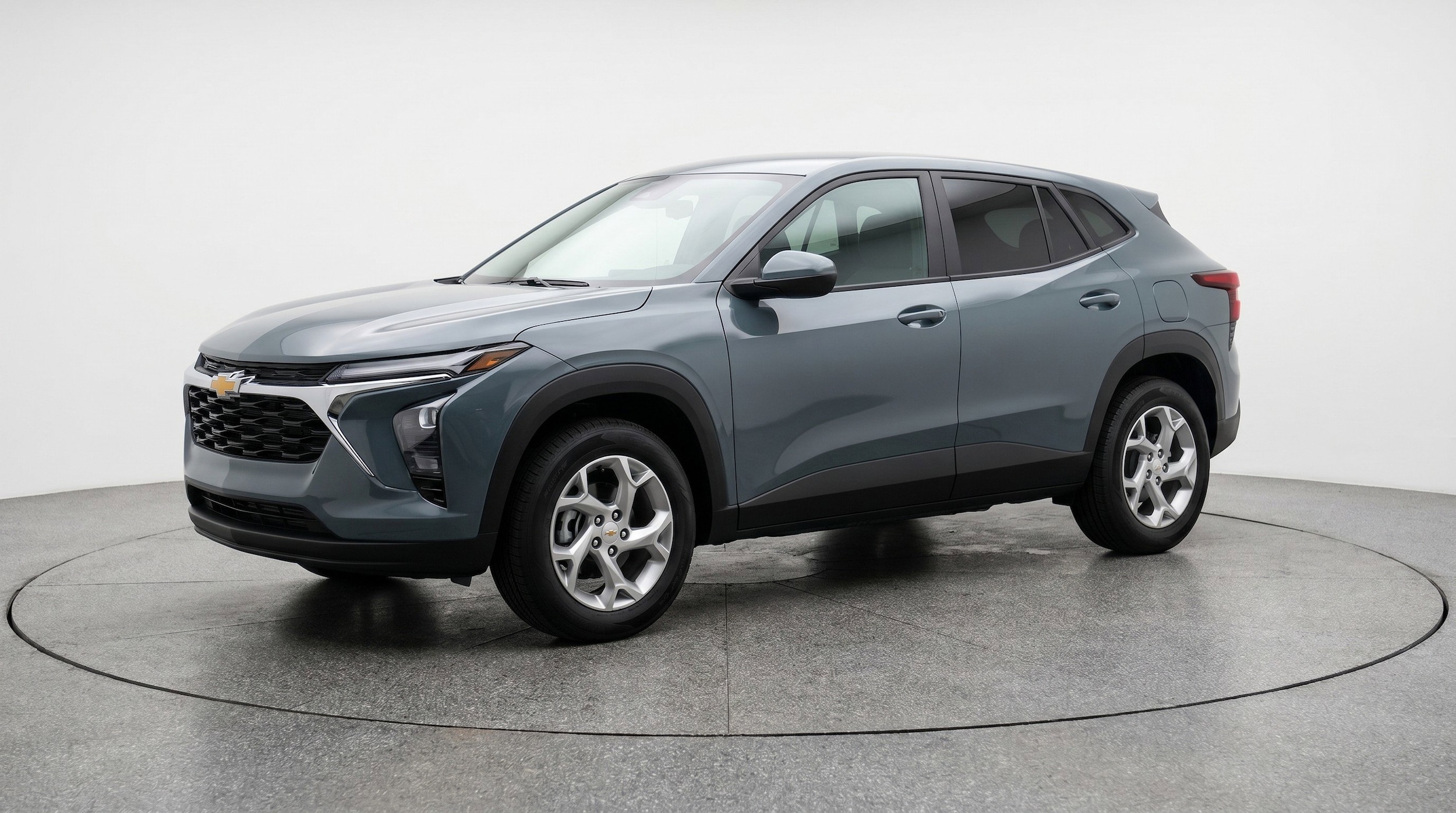 Thumbnail: 2025 Chevrolet Trax - 3